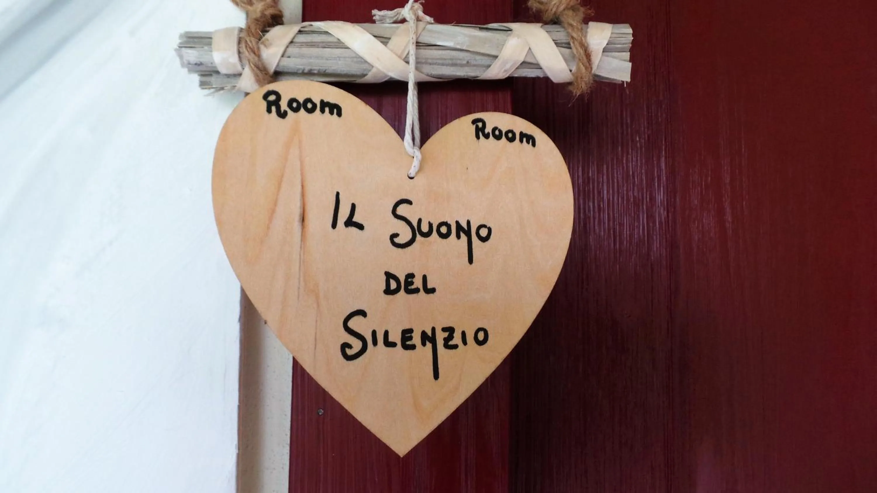 Decorative detail in Le Tre Arti