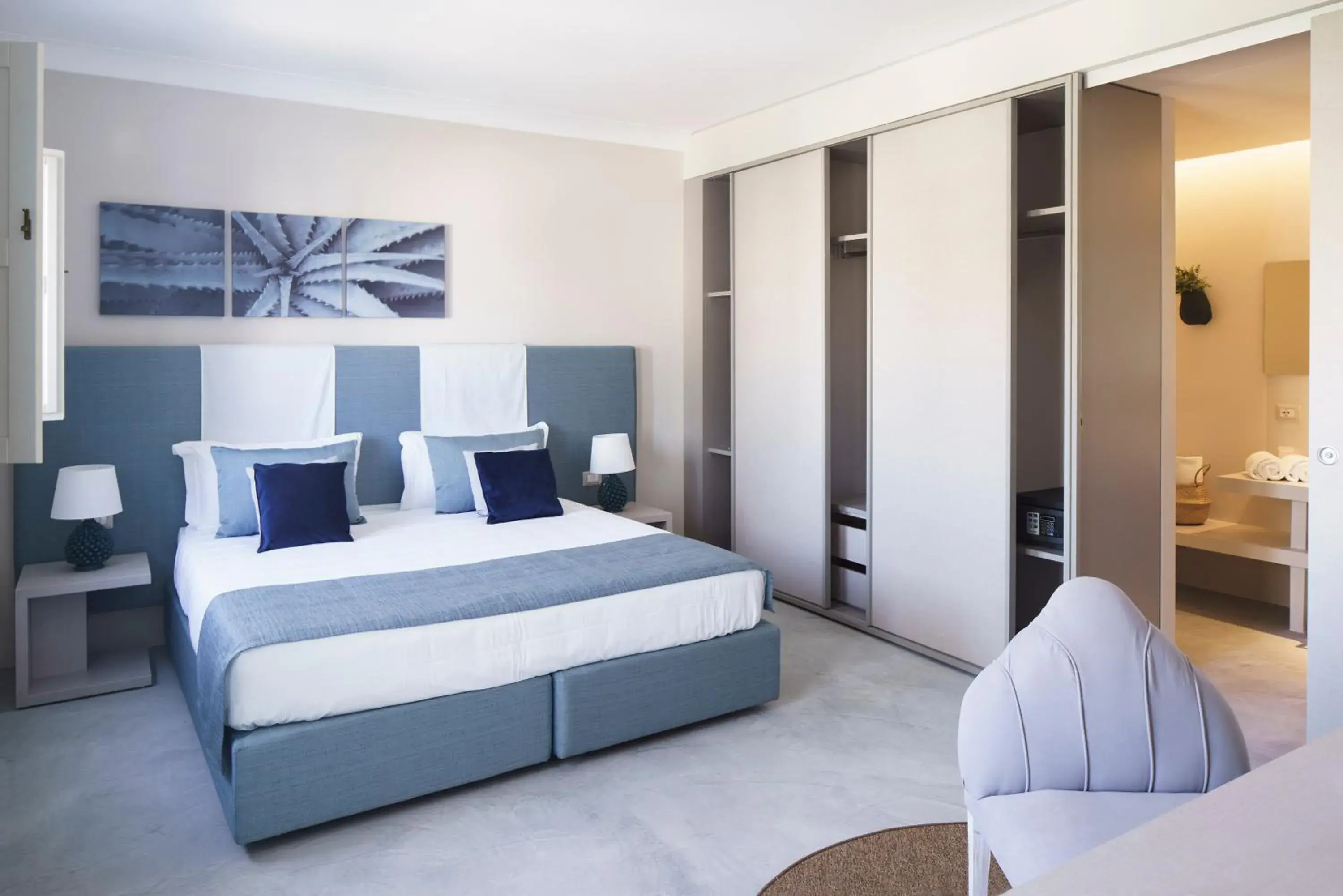 Photo of the whole room, Bed in VOI Marsa Siclà Essentia Photo of the whole room, Bed in VOI Marsa Siclà Essentia