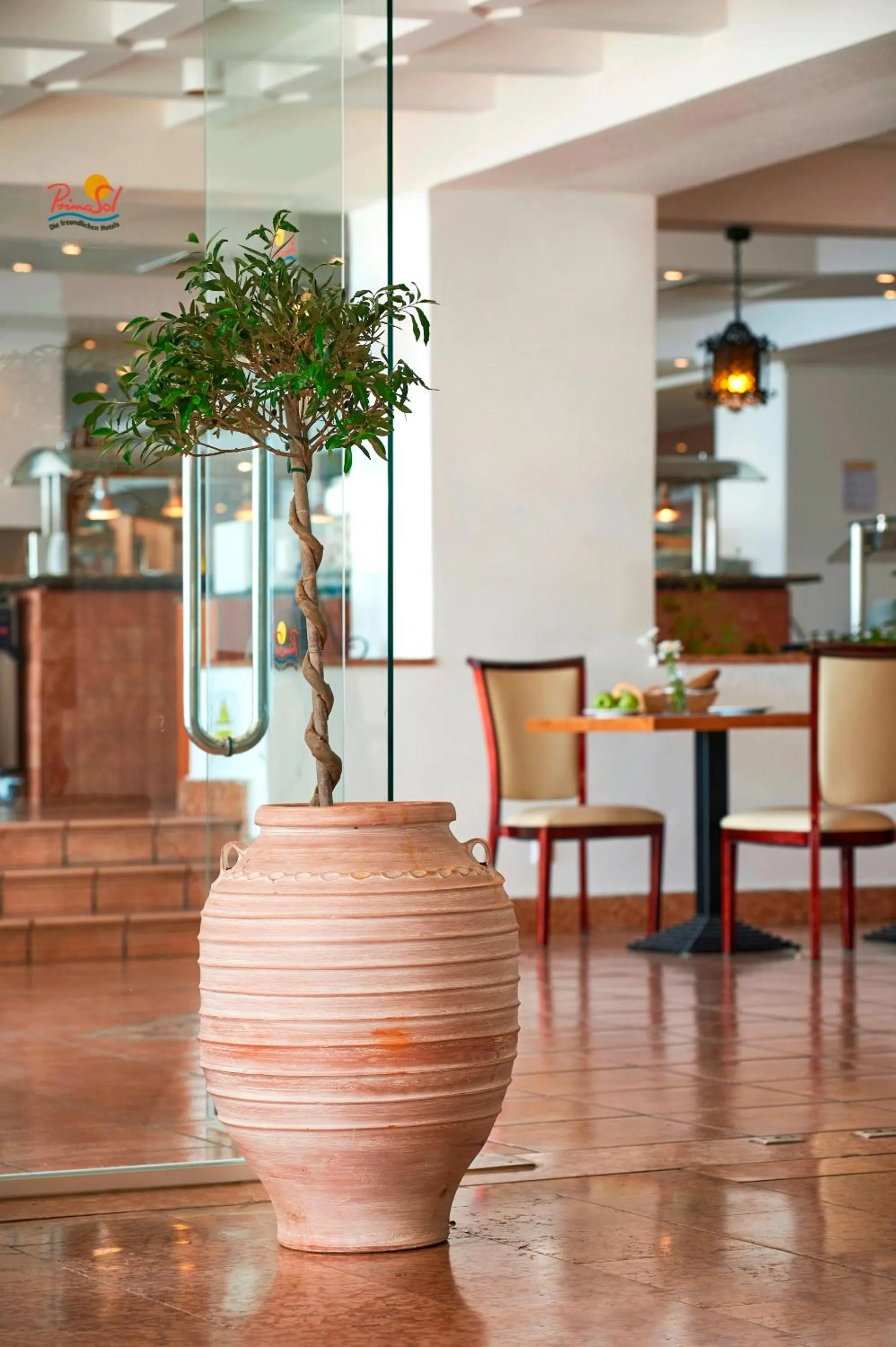 Restaurant/places to eat in Louis Ionian Sun