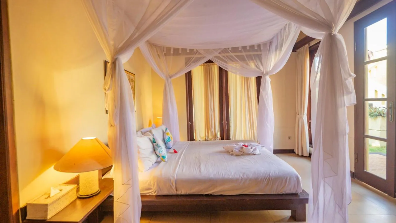 Photo of the whole room, Bed in Amertha Bali Villas