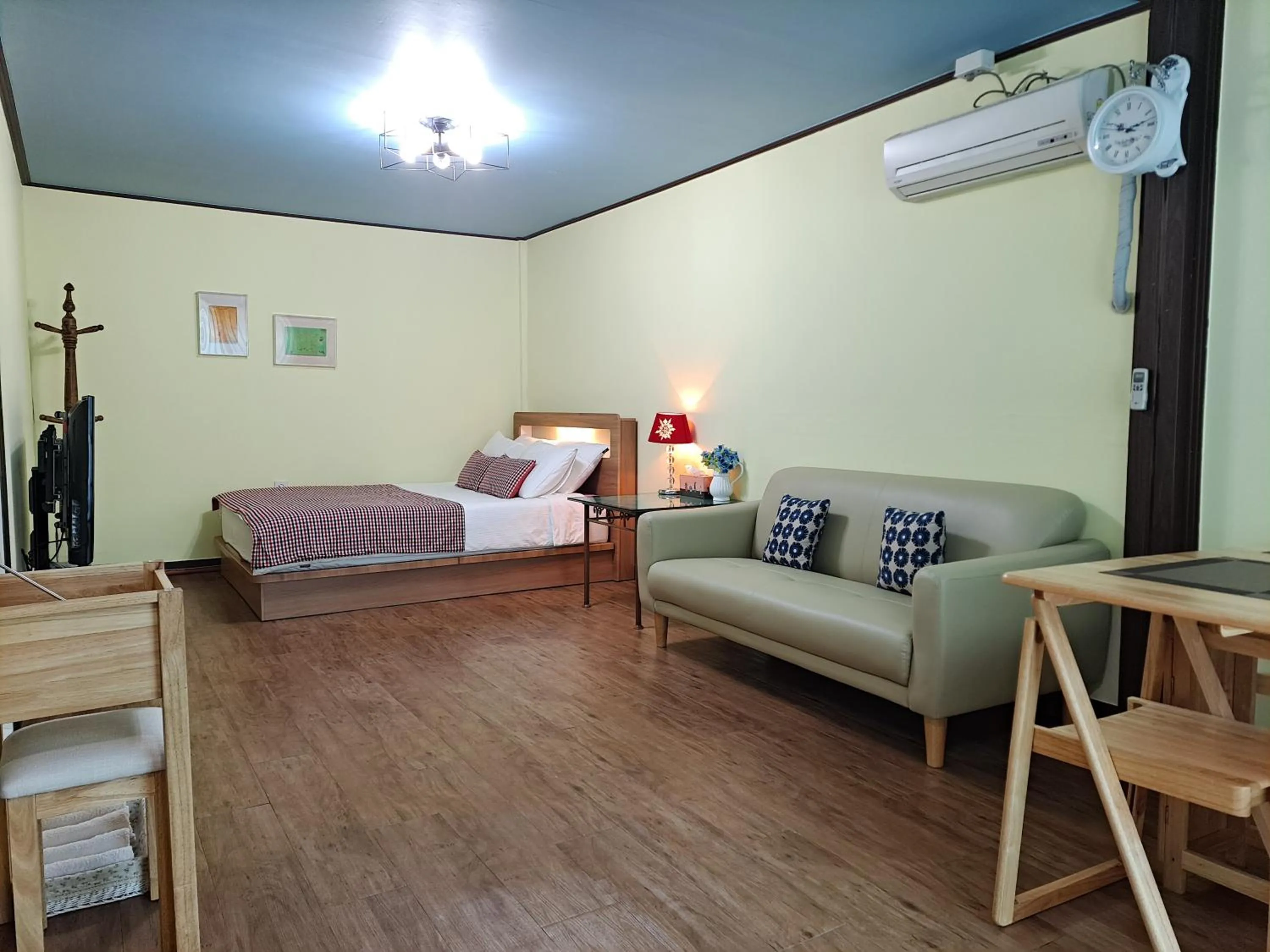 Charm Pension