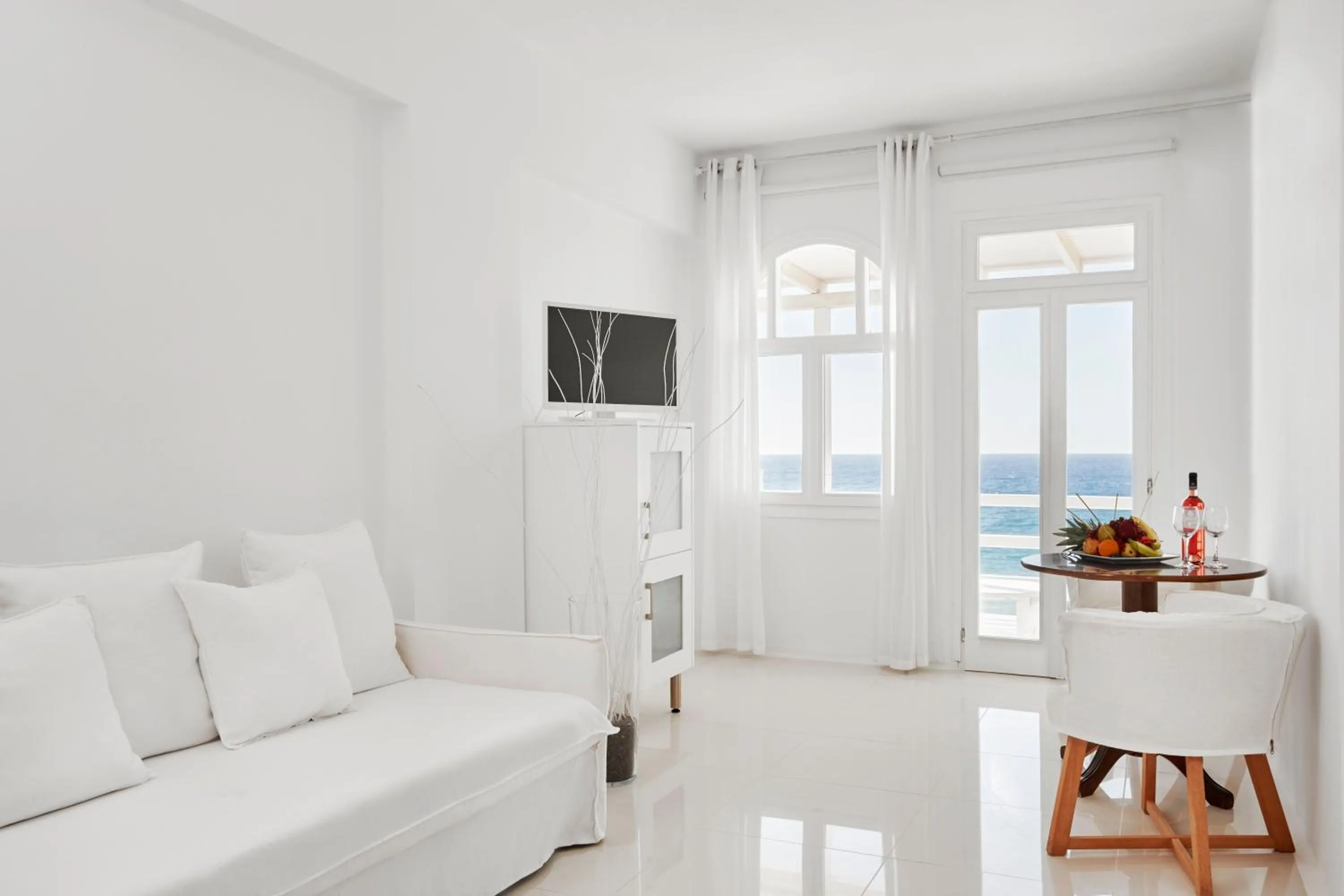 Living room in Notos Therme and Spa