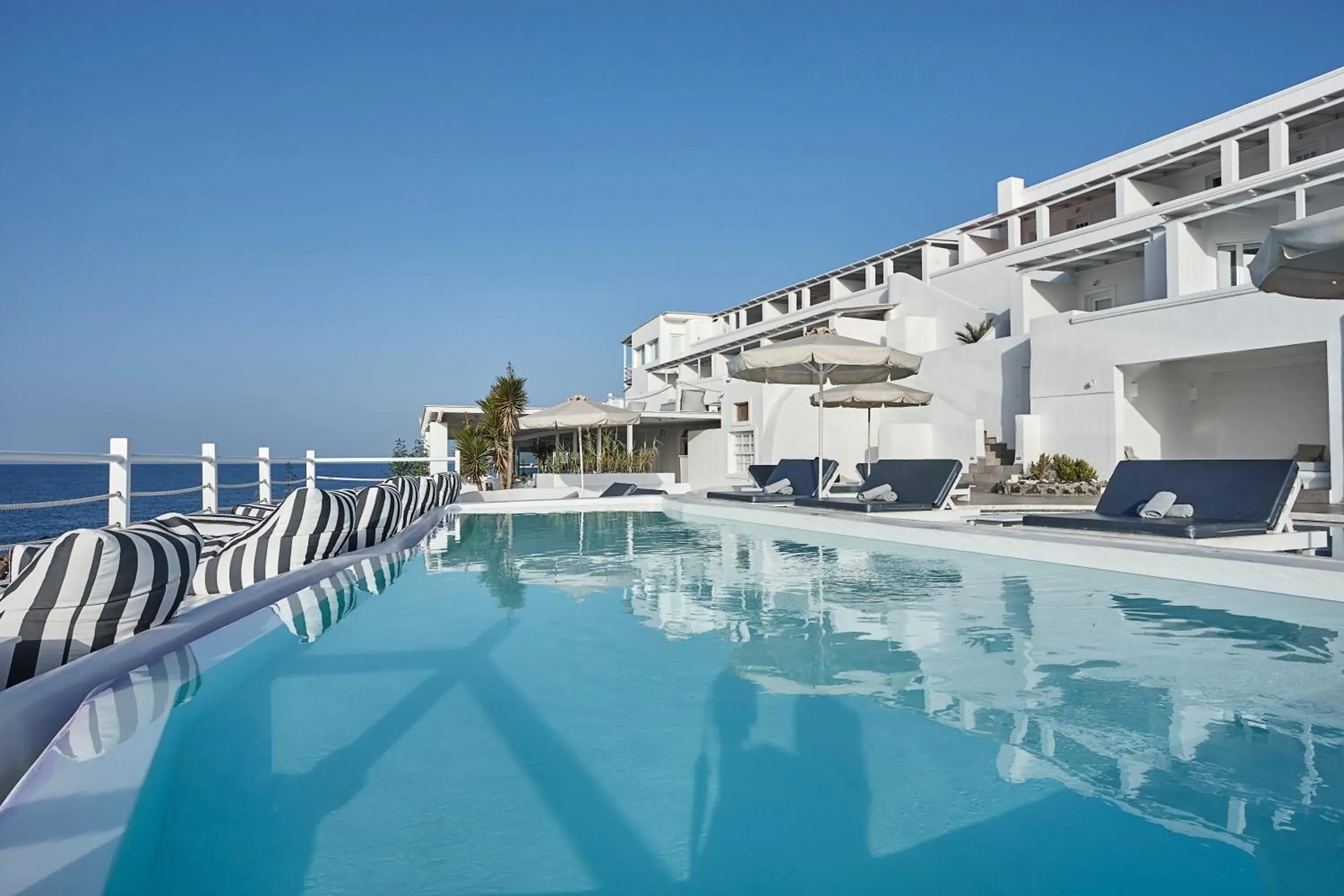 Swimming pool in Notos Therme and Spa Swimming pool in Notos Therme and Spa