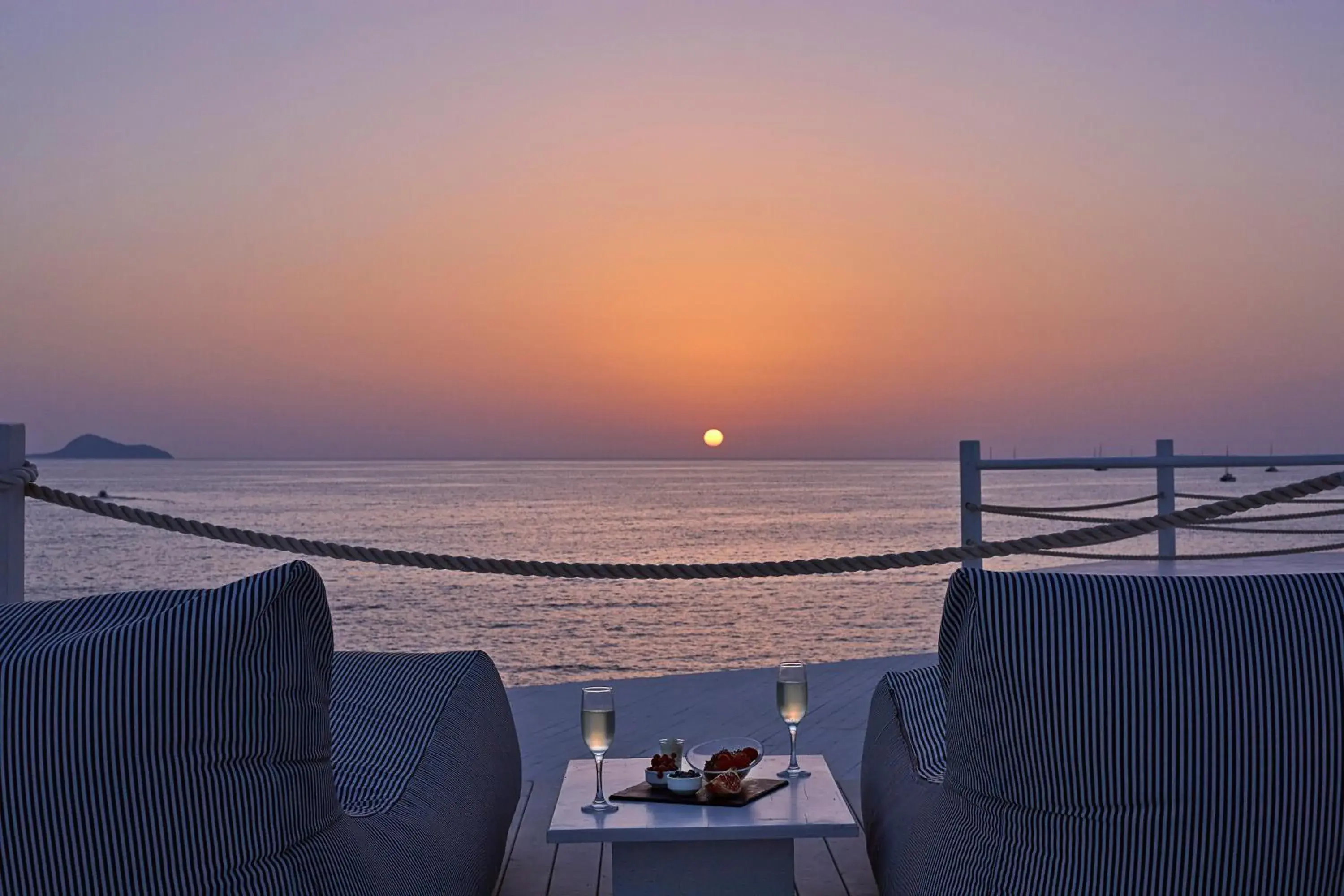 Junior Suite with Sea View in Notos Therme and Spa Junior Suite with Sea View in Notos Therme and Spa