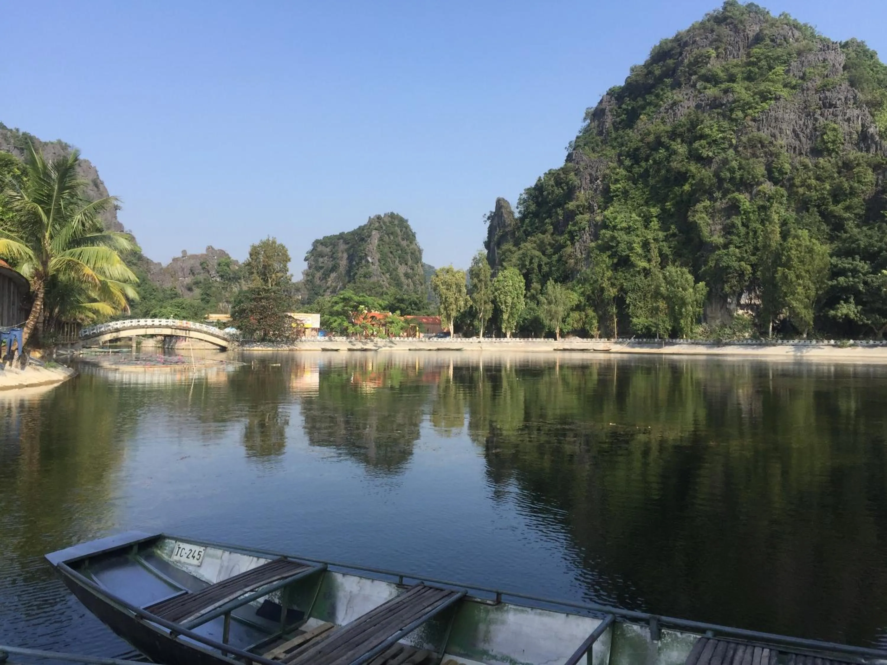 Fishing in Tam Coc Boutique Garden