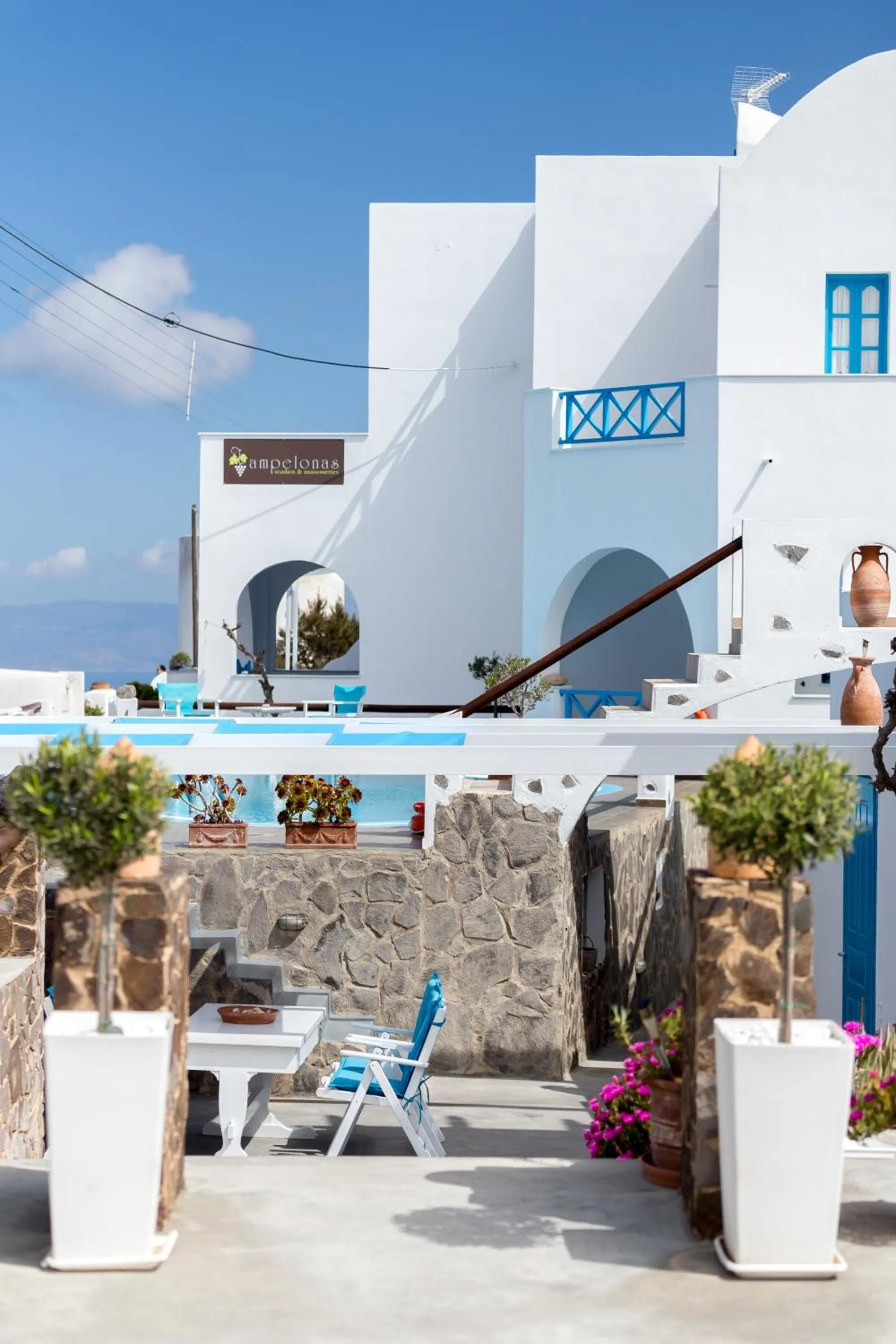 Property building in Abelonas Retreat