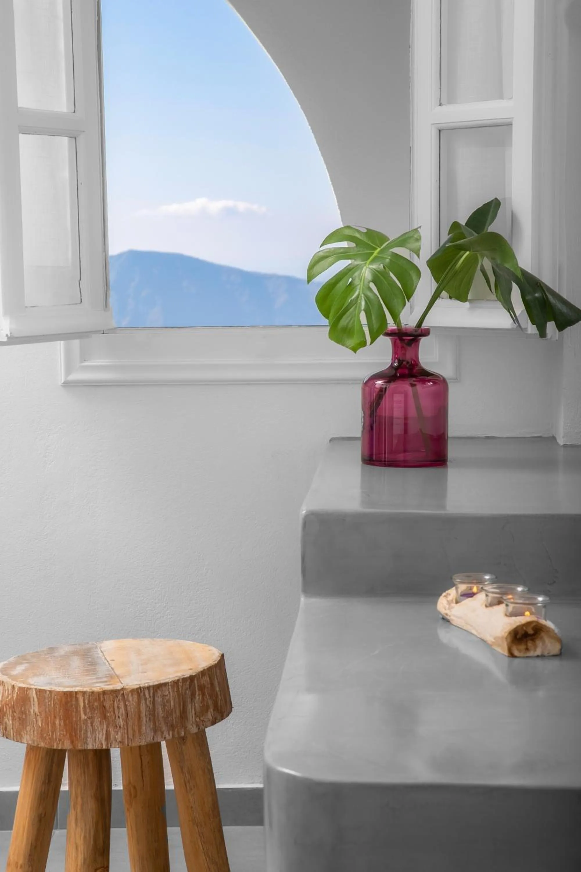 Decorative detail in Abelonas Retreat