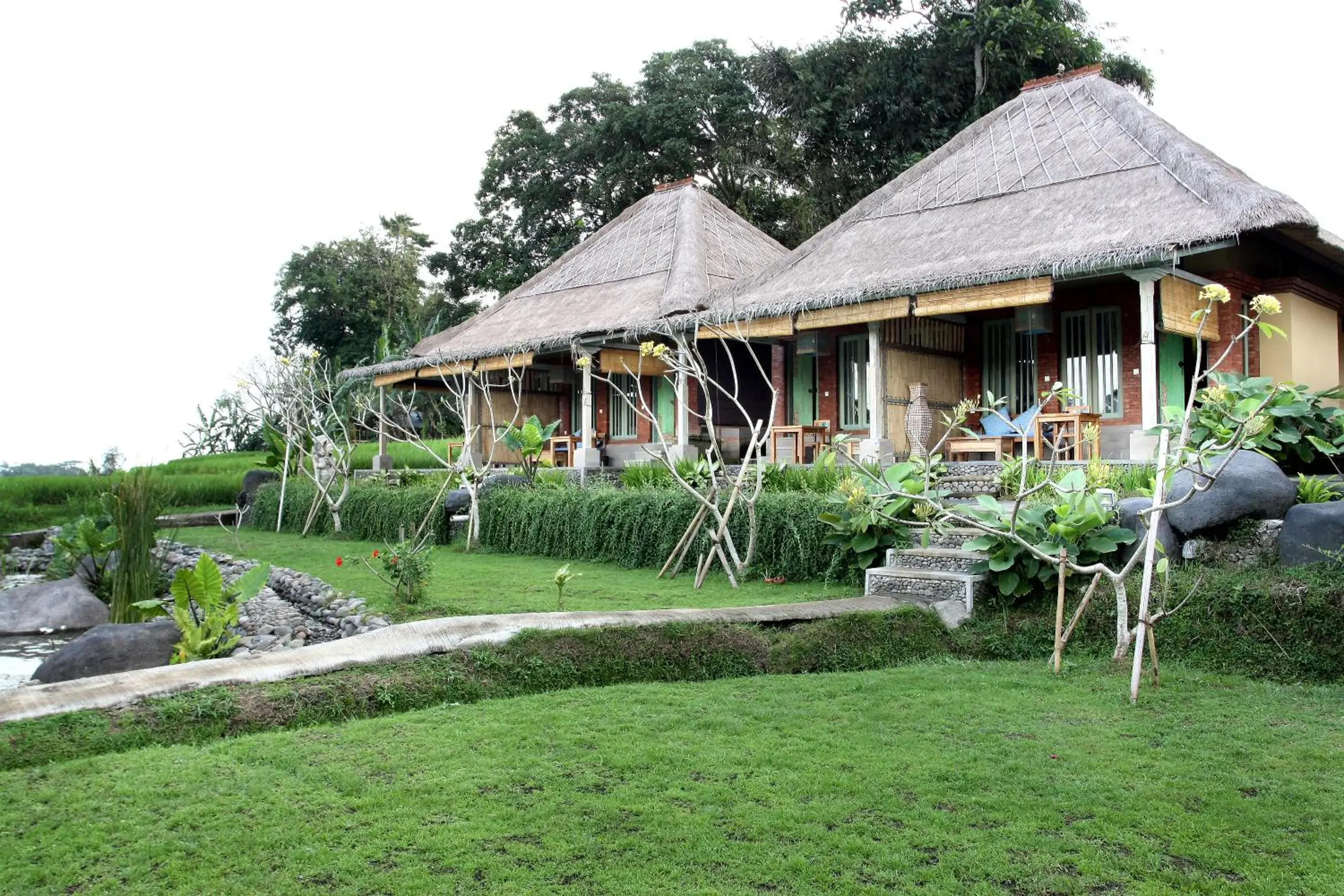 Property building in Puri Taman Sari Resort Property building in Puri Taman Sari Resort