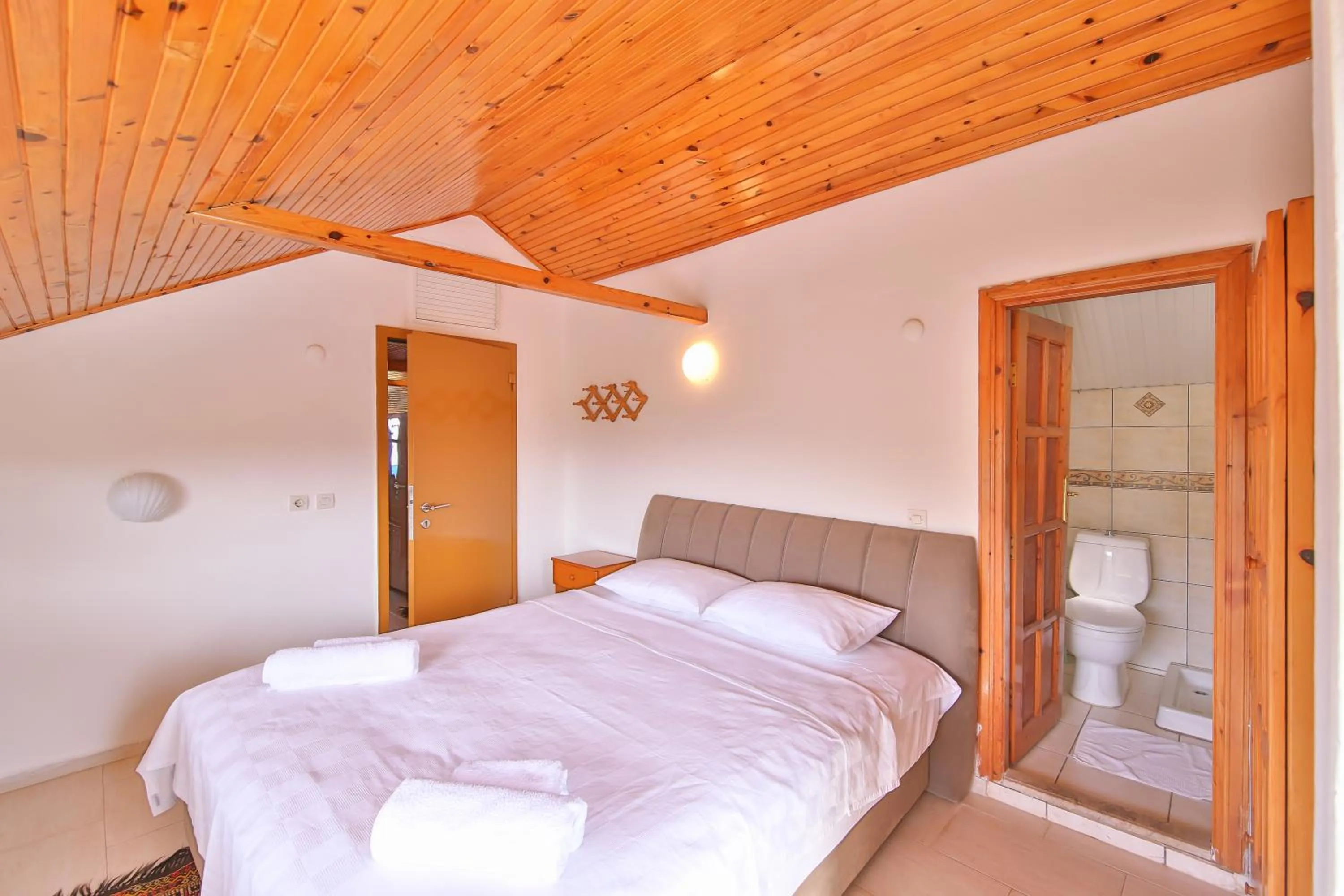 Bedroom, Bed in Villa Dundar - Kas Apartments