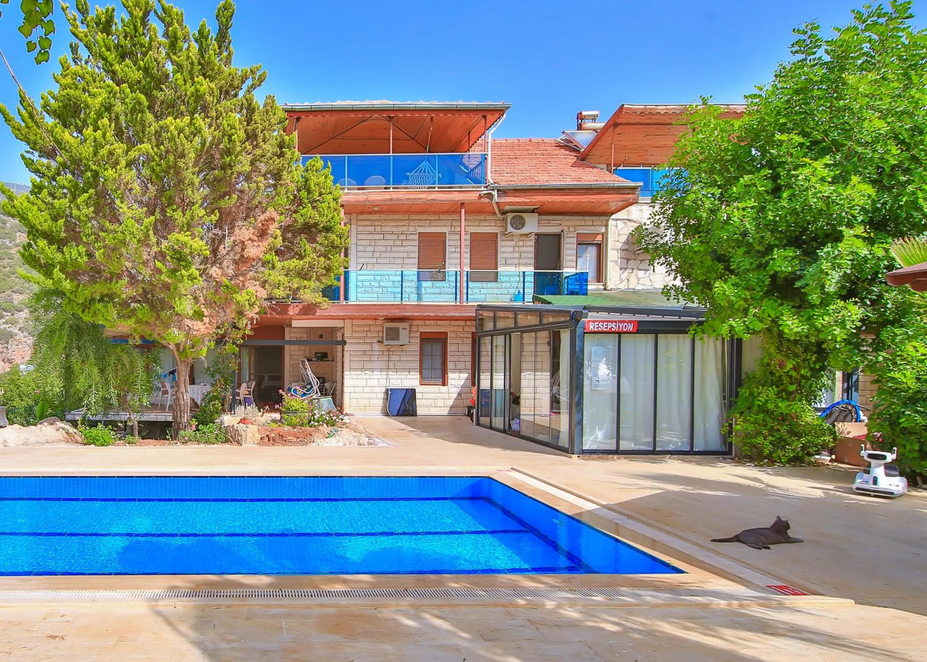 Property building in Villa Dundar - Kas Apartments