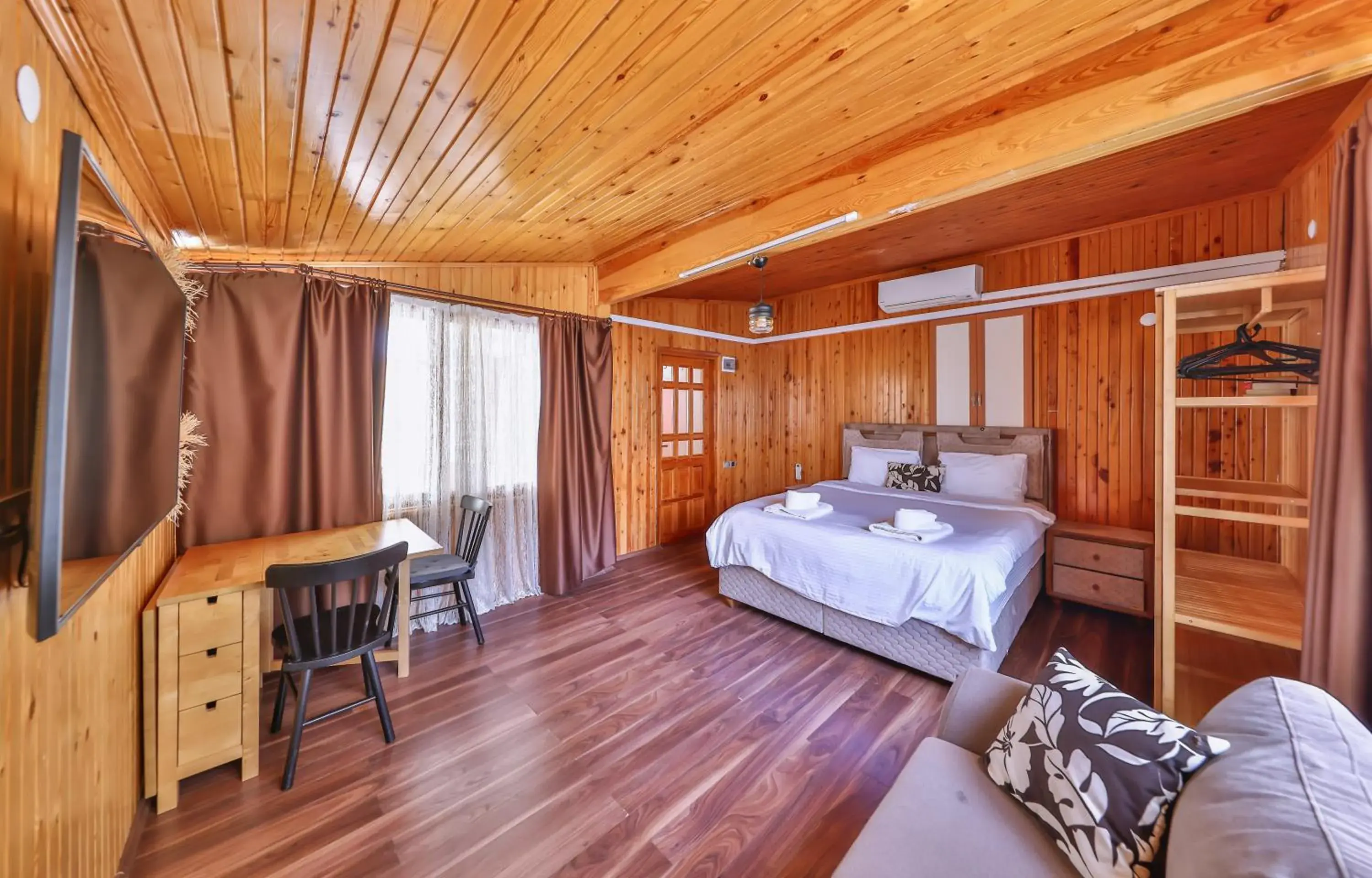 Bed in Villa Dundar - Kas Apartments Bed in Villa Dundar - Kas Apartments