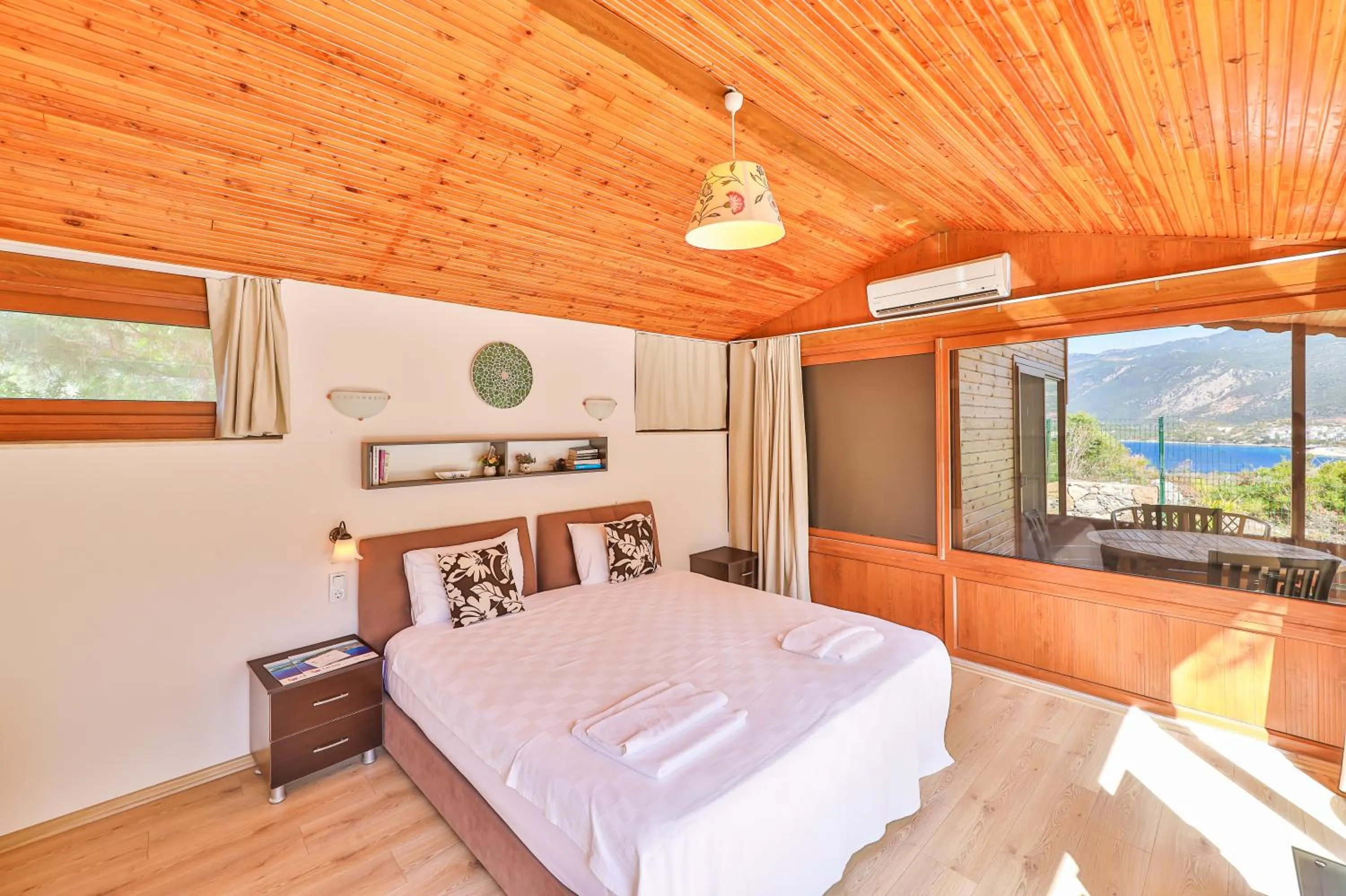 Bed in Villa Dundar - Kas Apartments