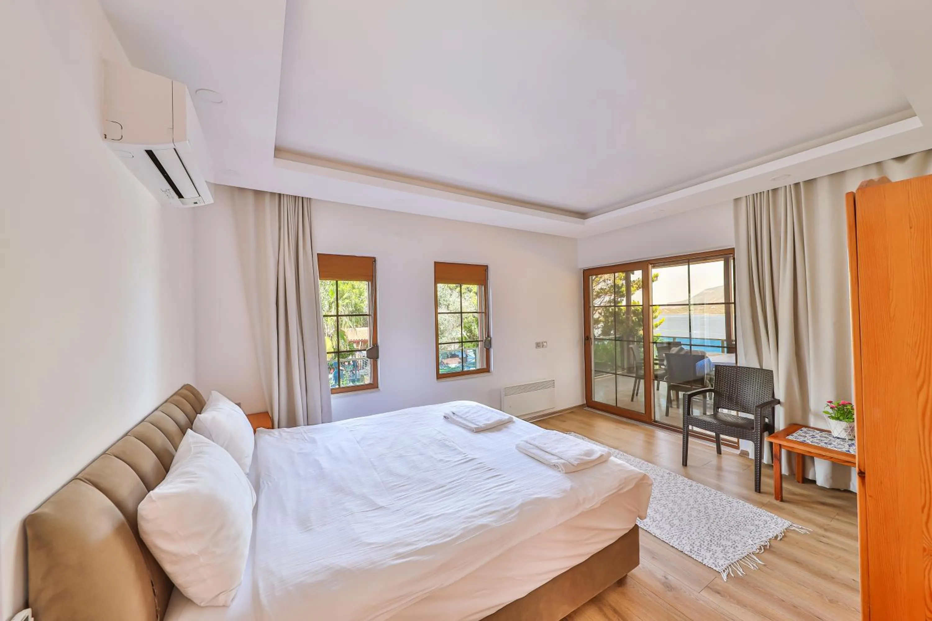 Photo of the whole room, Bed in Villa Dundar - Kas Apartments