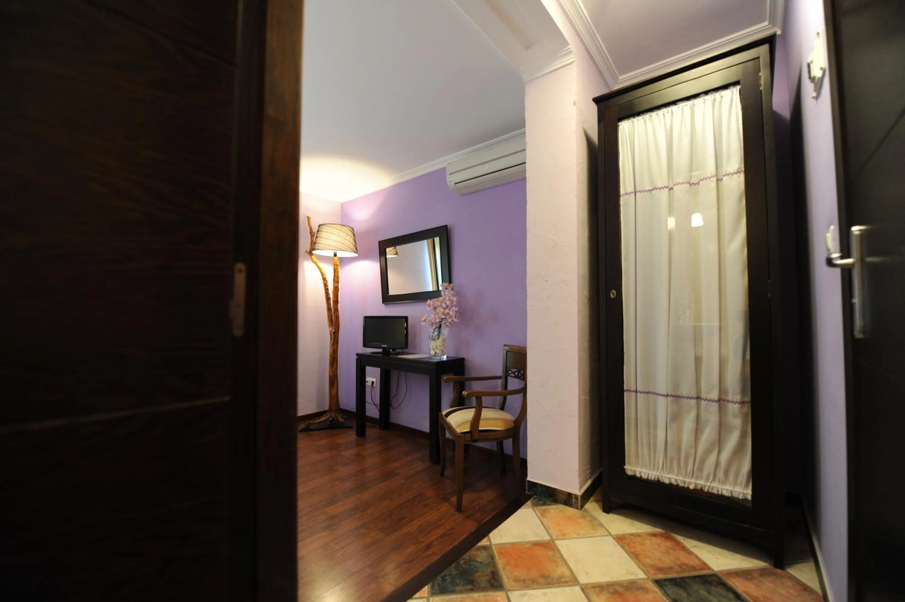 Decorative detail in Hotel Montearoma