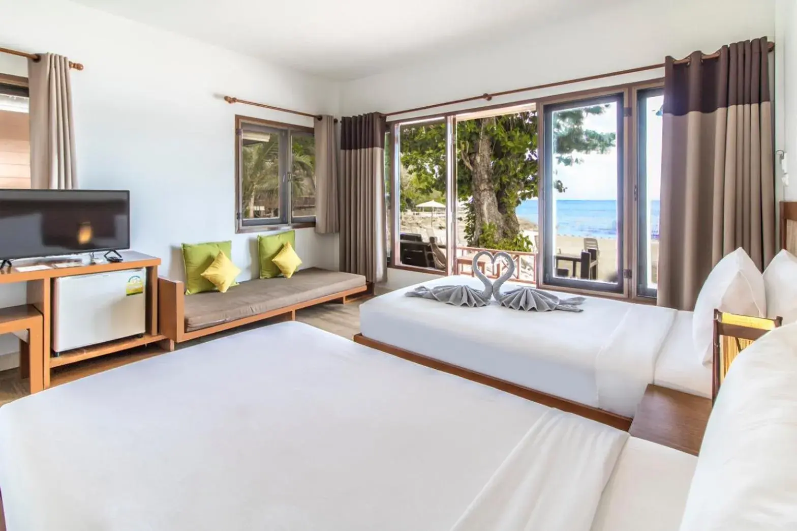 Bed in Samed Cabana Resort Bed in Samed Cabana Resort
