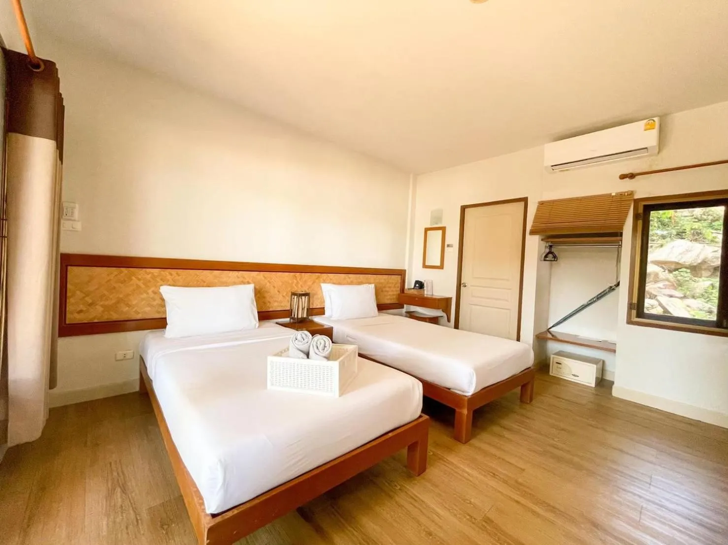 Bed in Samed Cabana Resort