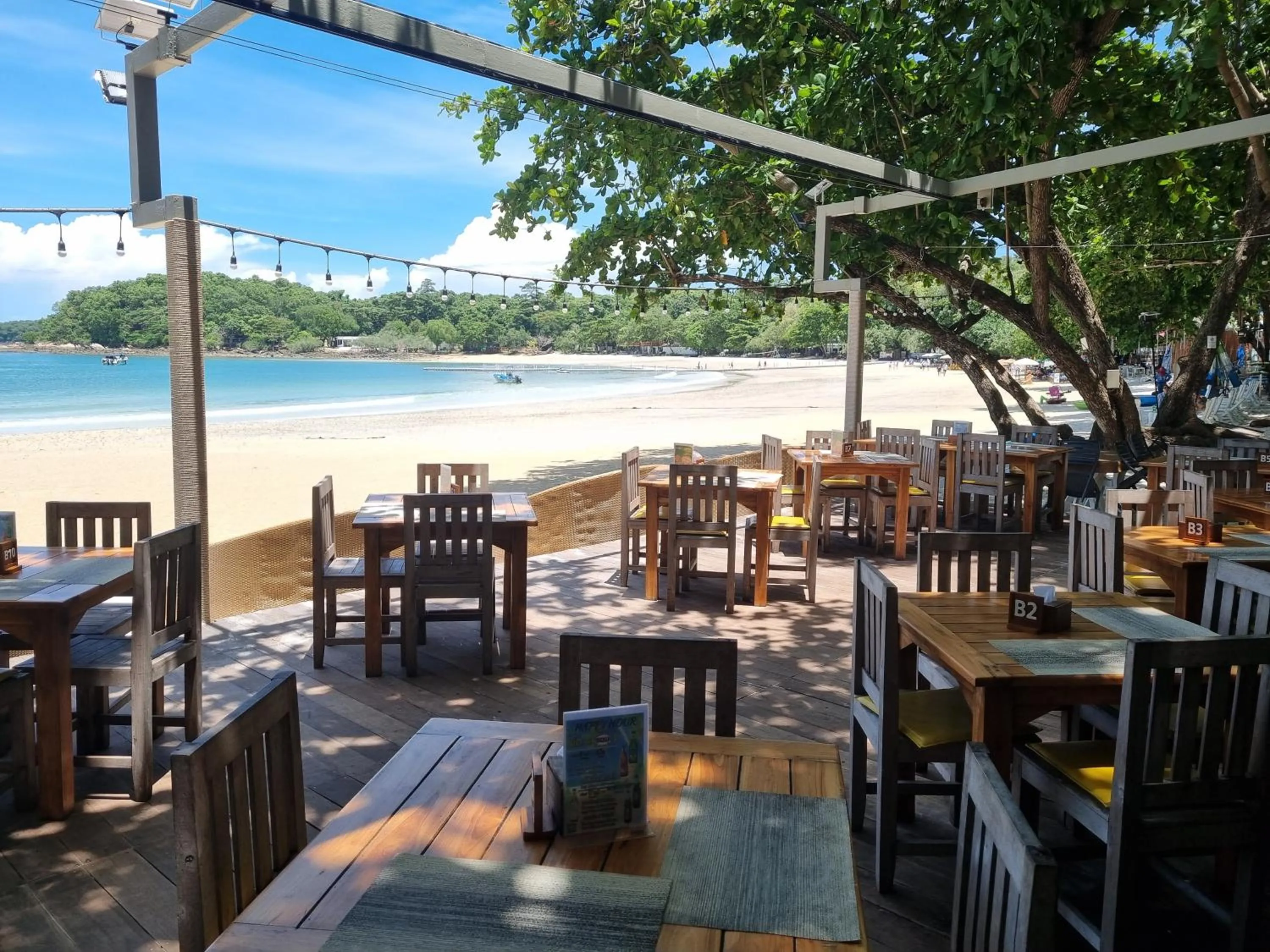 Restaurant/places to eat in Samed Cabana Resort