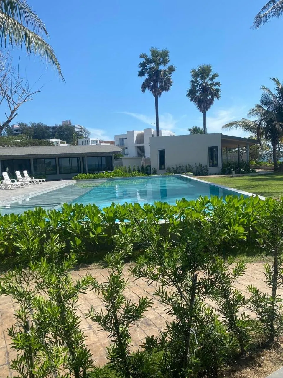 Swimming pool in Rayong Chalet Resort