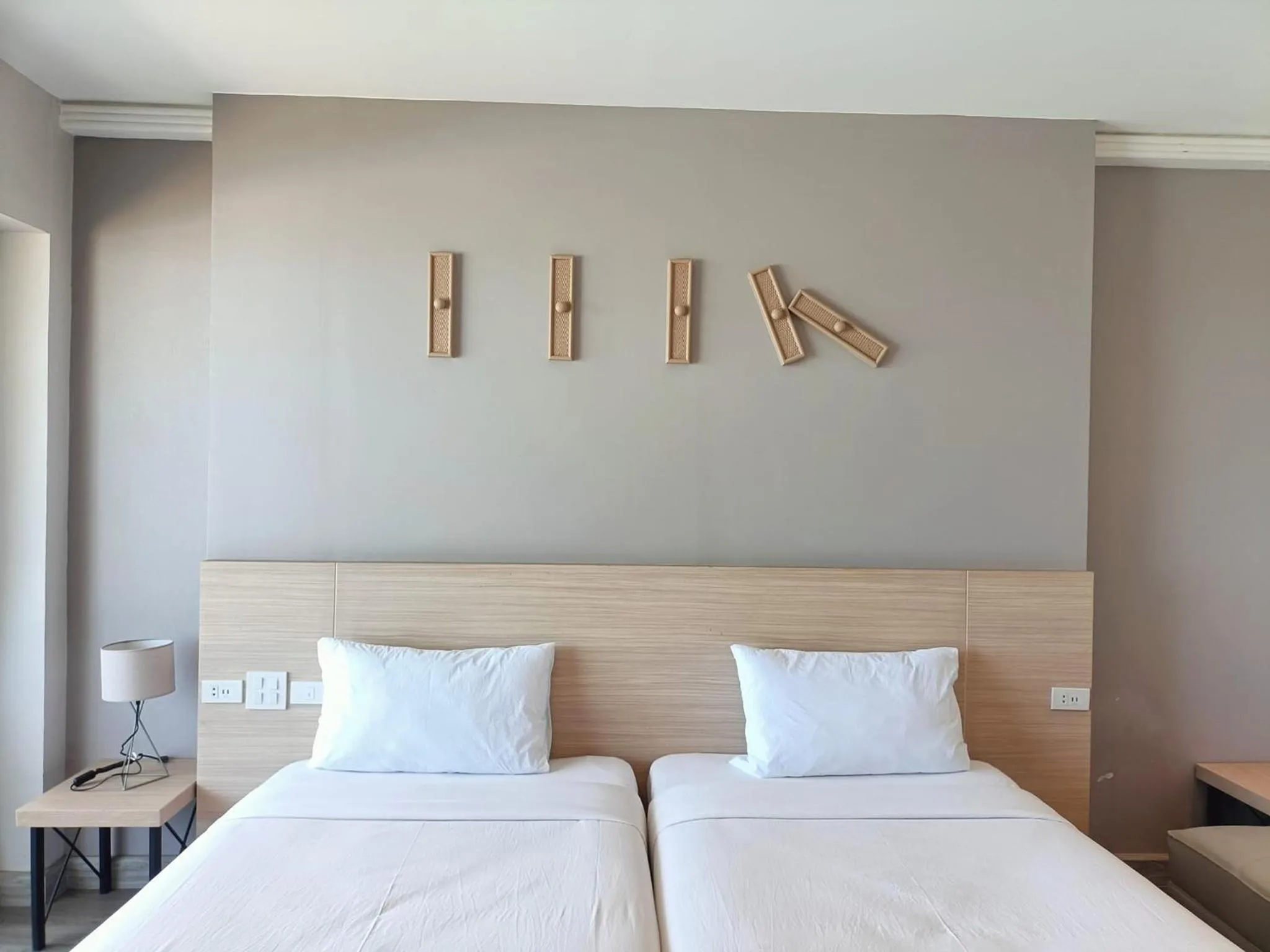 Bed in Rayong Chalet Resort