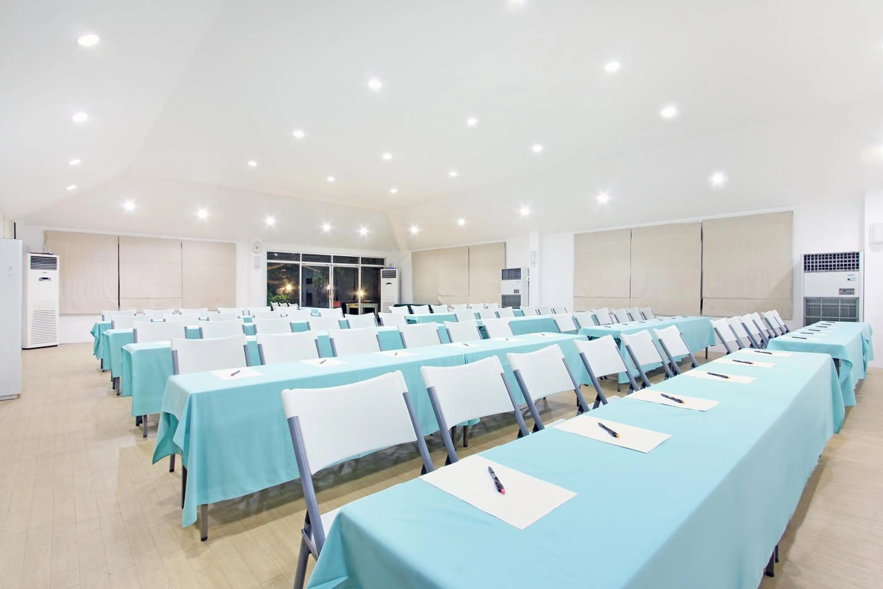Meeting/conference room in Rayong Chalet Resort