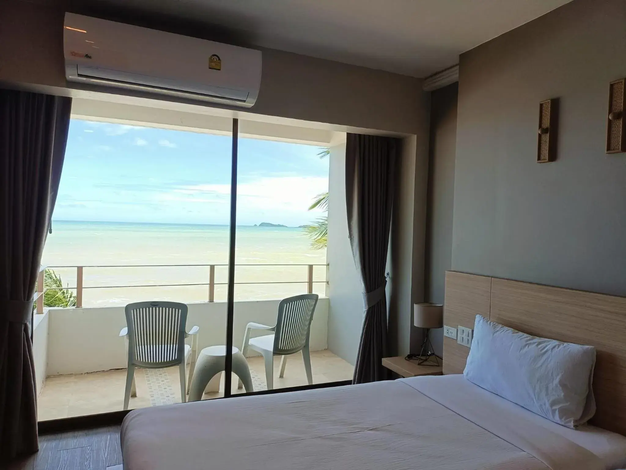 Bed in Rayong Chalet Resort Bed in Rayong Chalet Resort