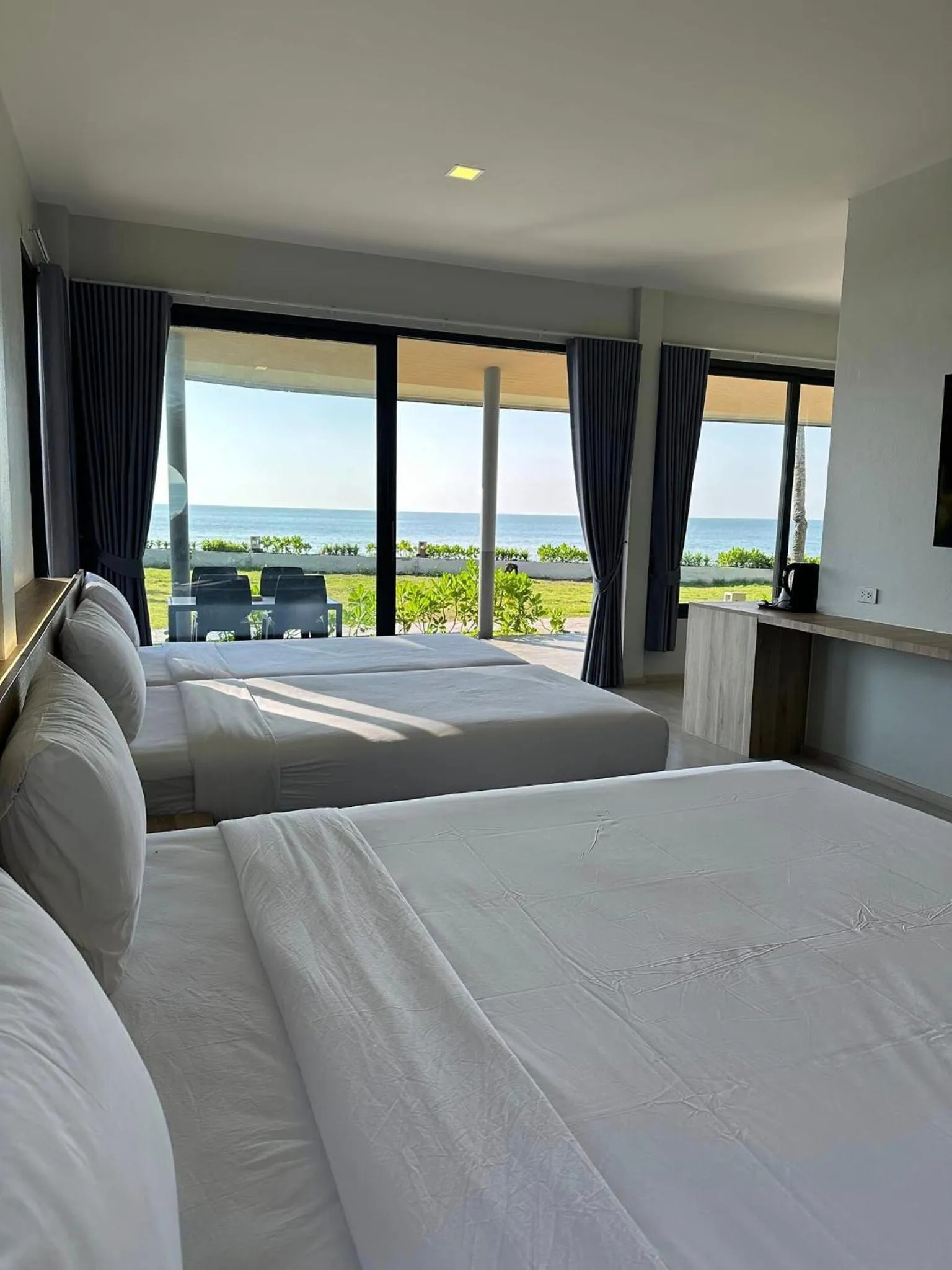 Bed in Rayong Chalet Resort