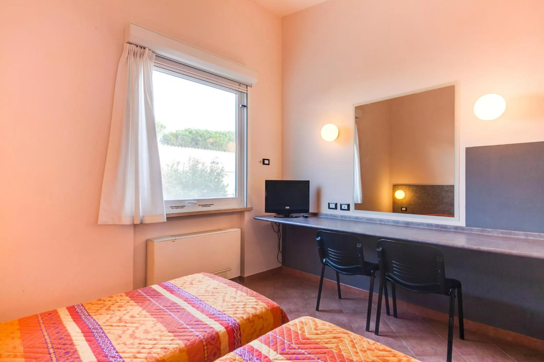 TV and multimedia, Bed in AutoHotel