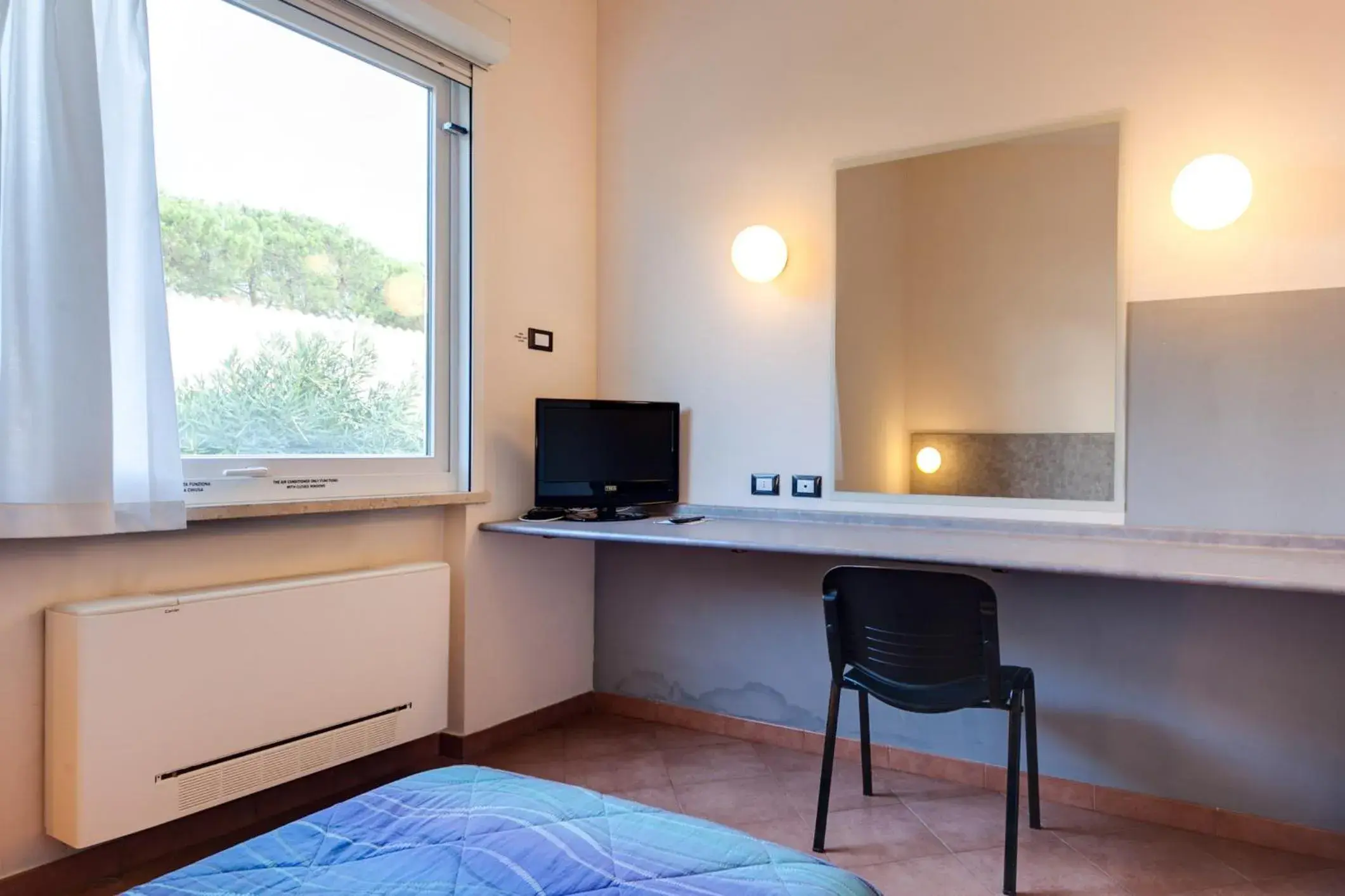 Twin Room - single occupancy in AutoHotel Twin Room - single occupancy in AutoHotel
