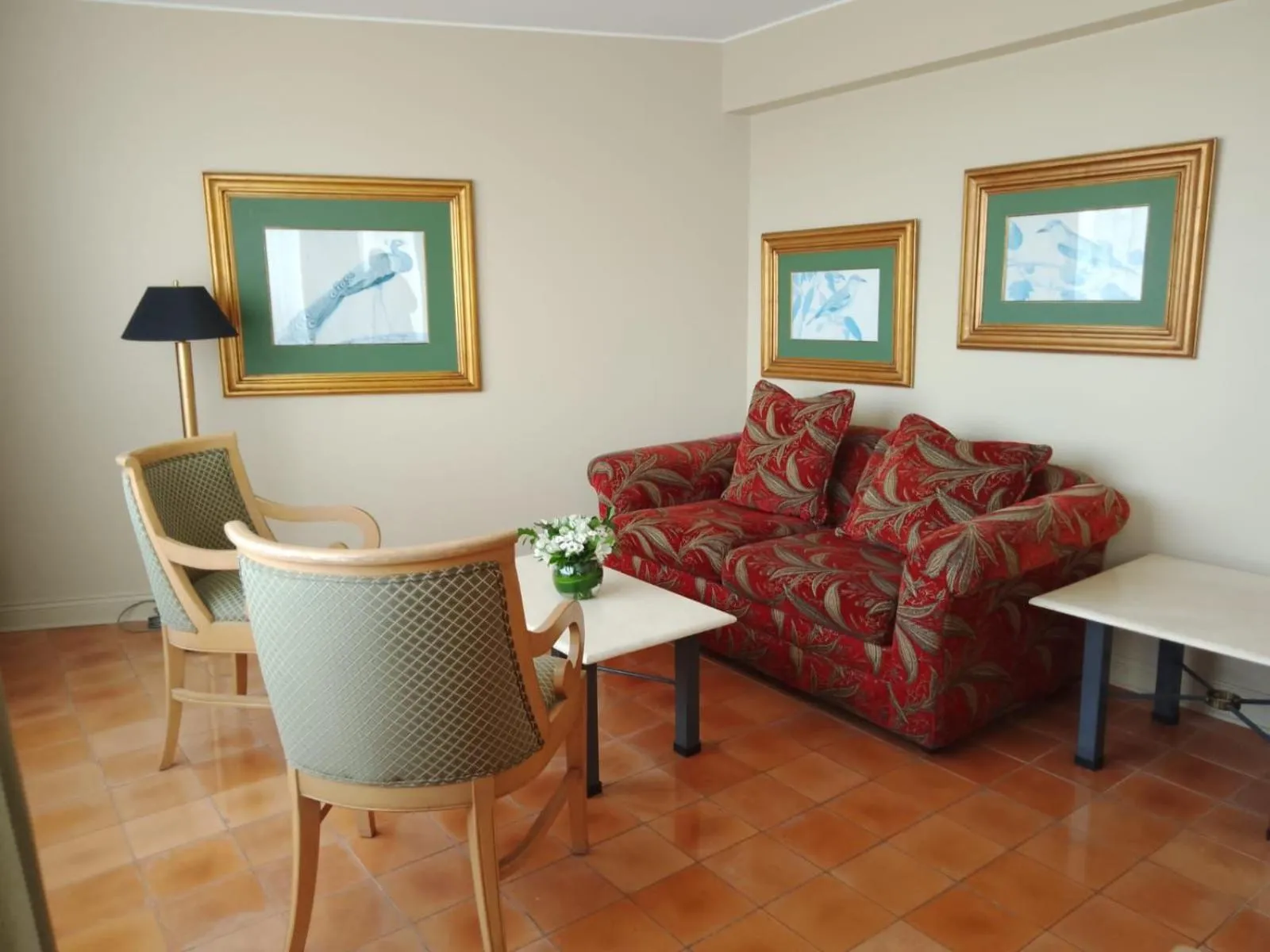 Seating area in Suites del Bosque Hotel
