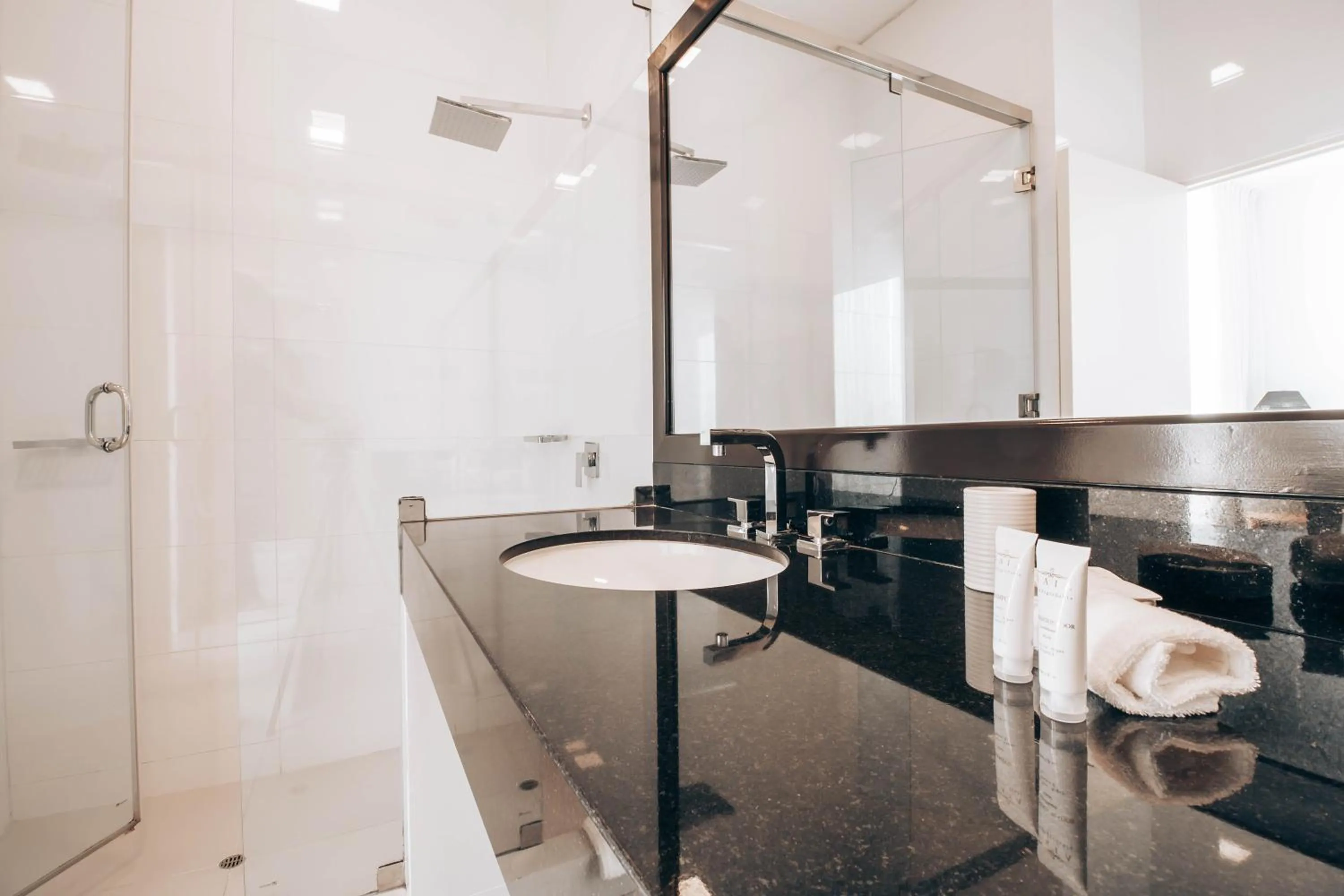 Bathroom in Suites del Bosque Hotel