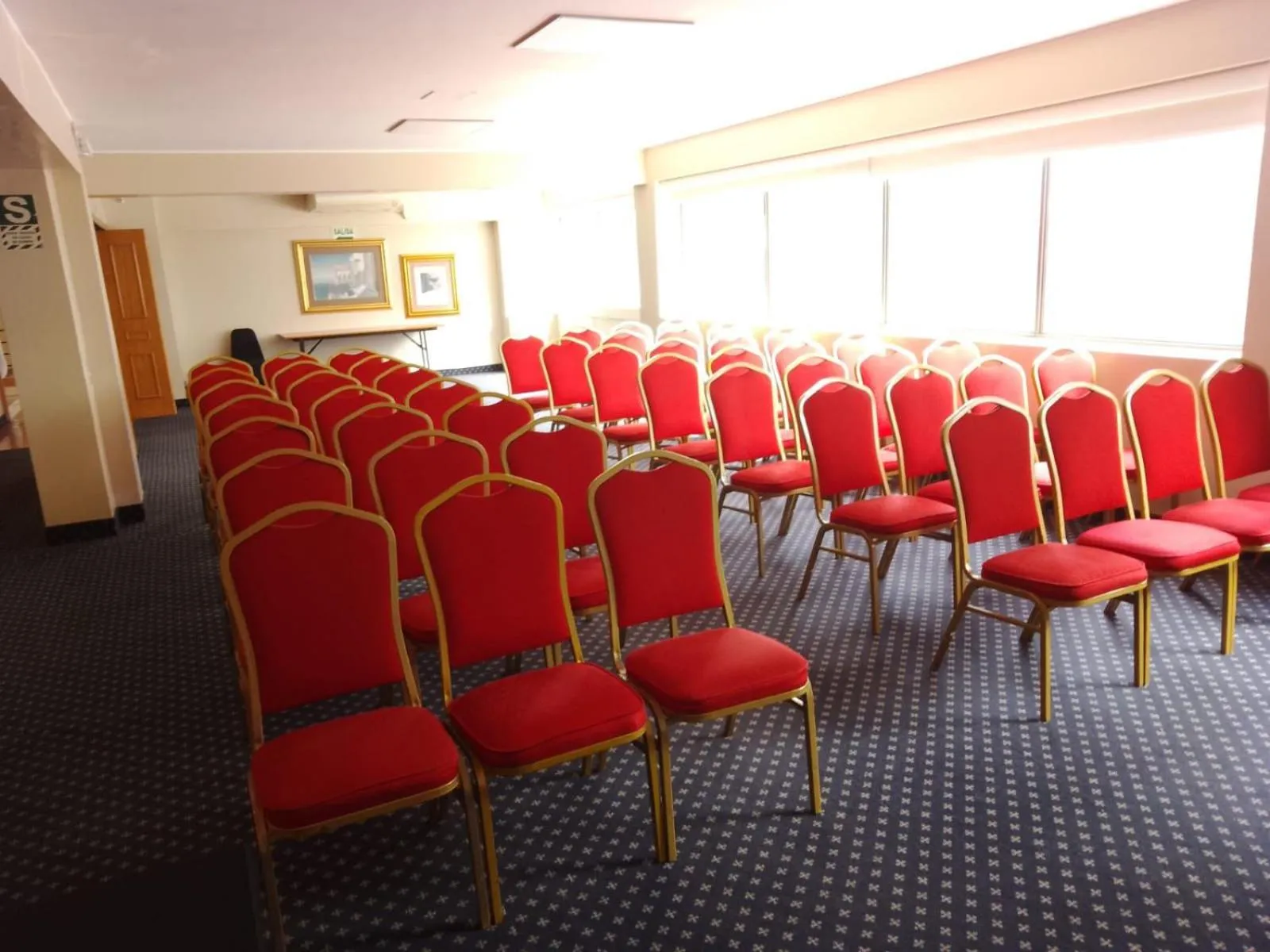 Meeting/conference room in Suites del Bosque Hotel