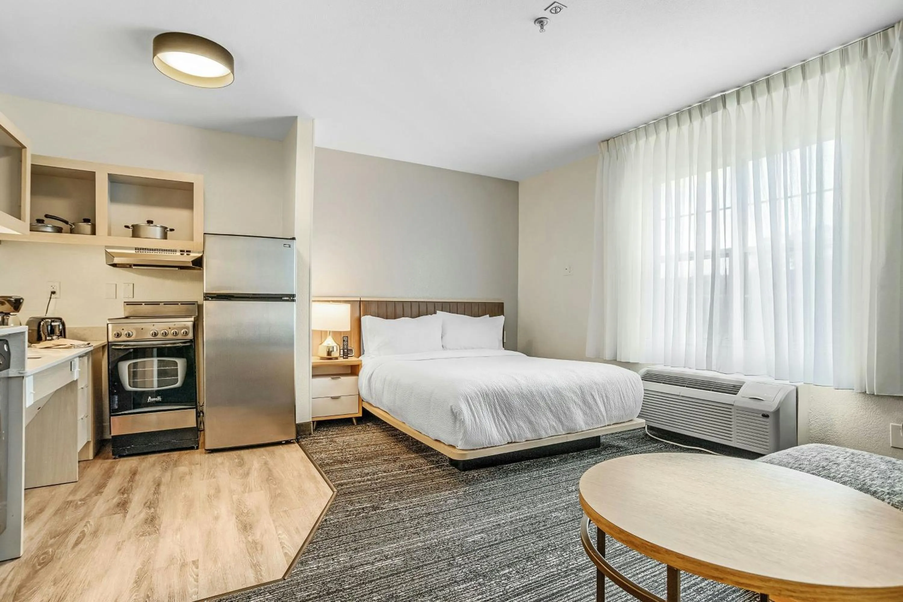 Photo of the whole room, Bed in TownePlace Suites Mobile