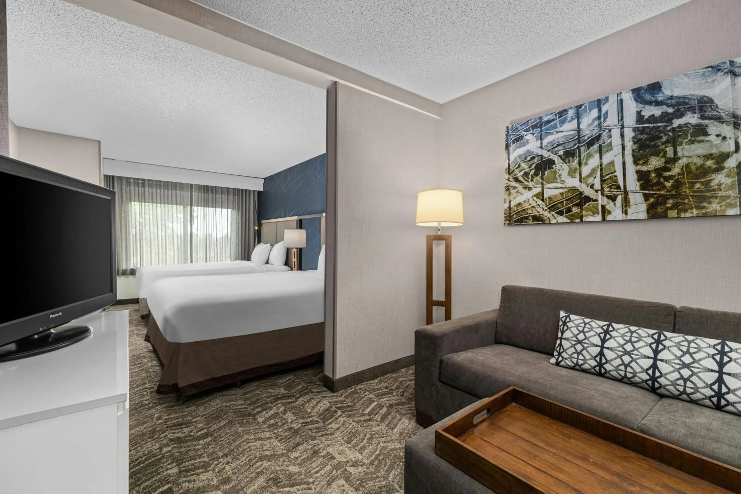 Living room, Bed in SpringHill Suites Minneapolis Eden Prairie