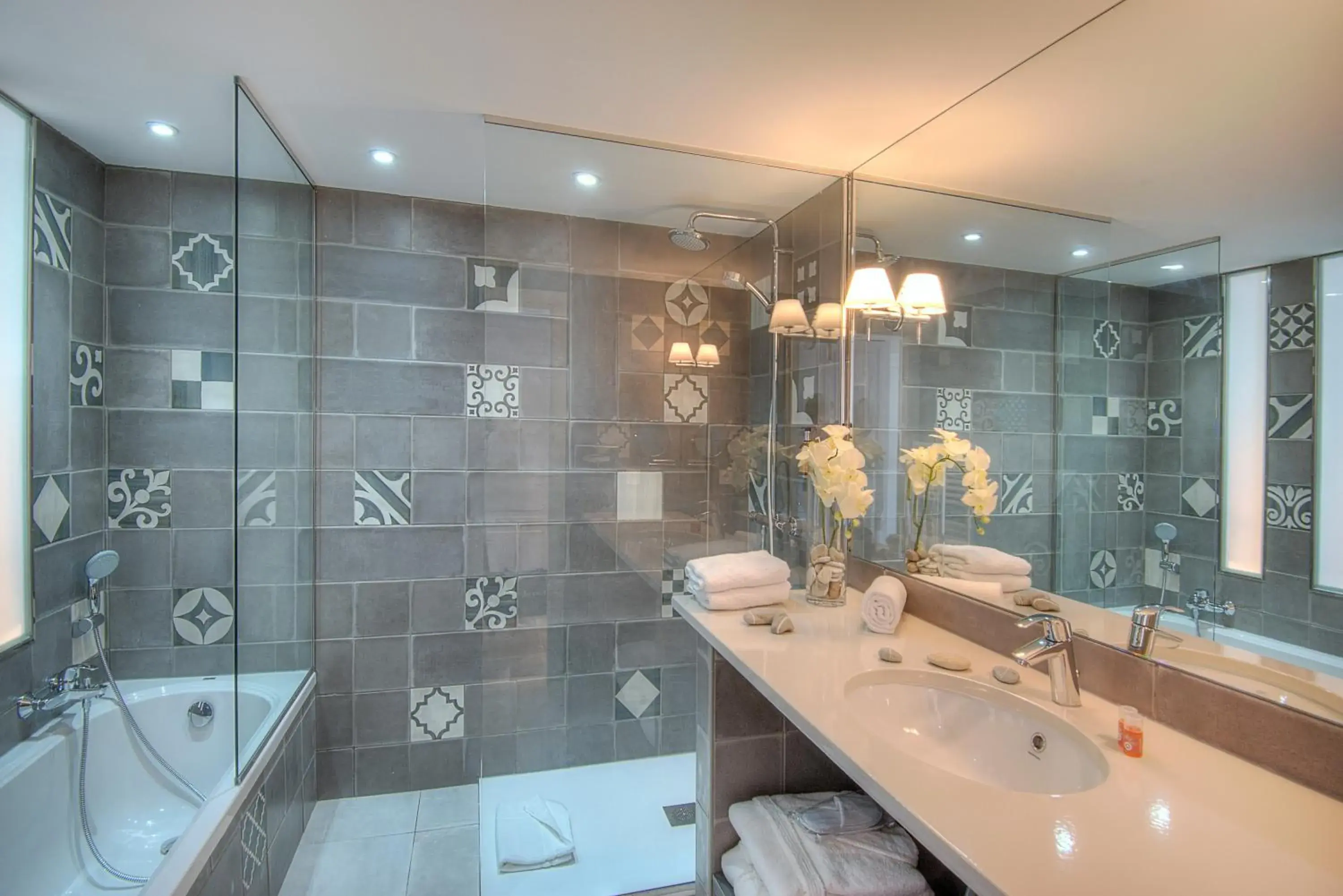 Bathroom in La Bastide de l'Oliveraie Bathroom in La Bastide de l'Oliveraie