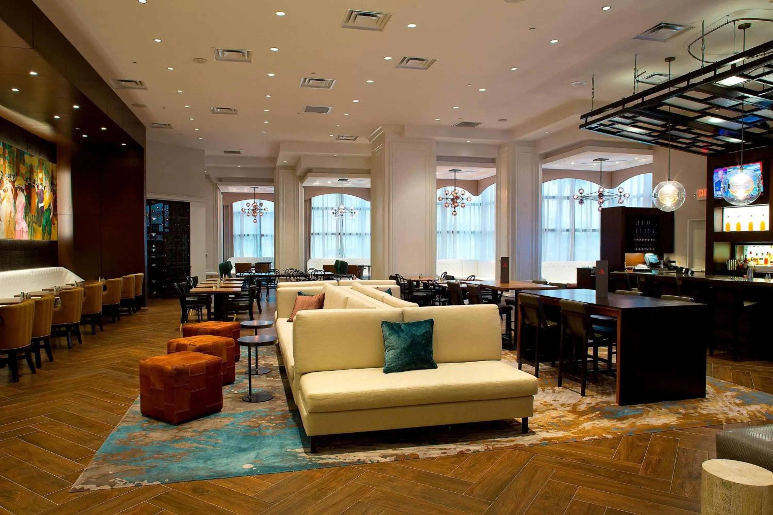 Restaurant/places to eat in New Orleans Marriott Metairie At Lakeway