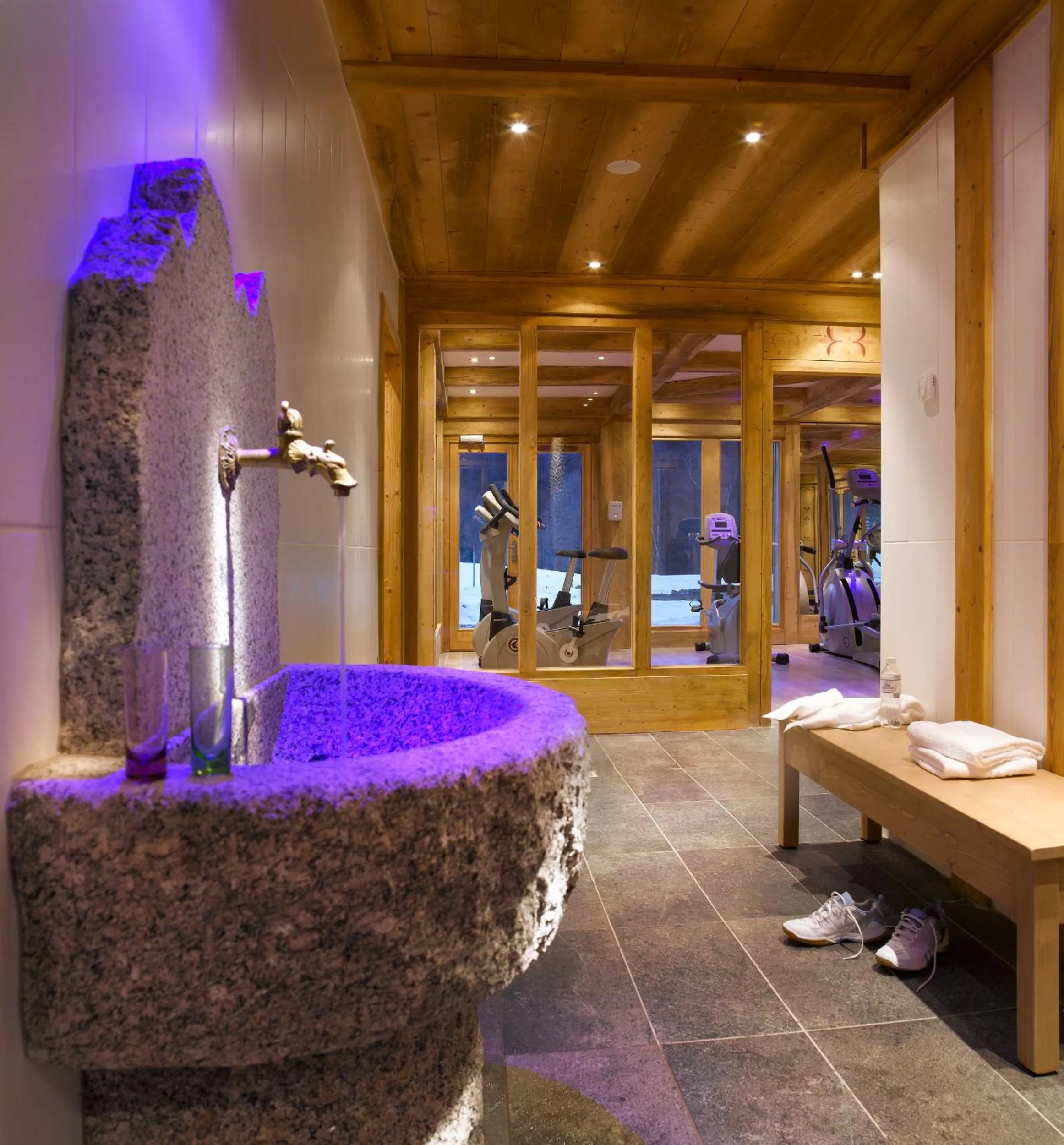 Spa and wellness centre/facilities in CGH Résidence Boutique Le Hameau De Pierre Blanche