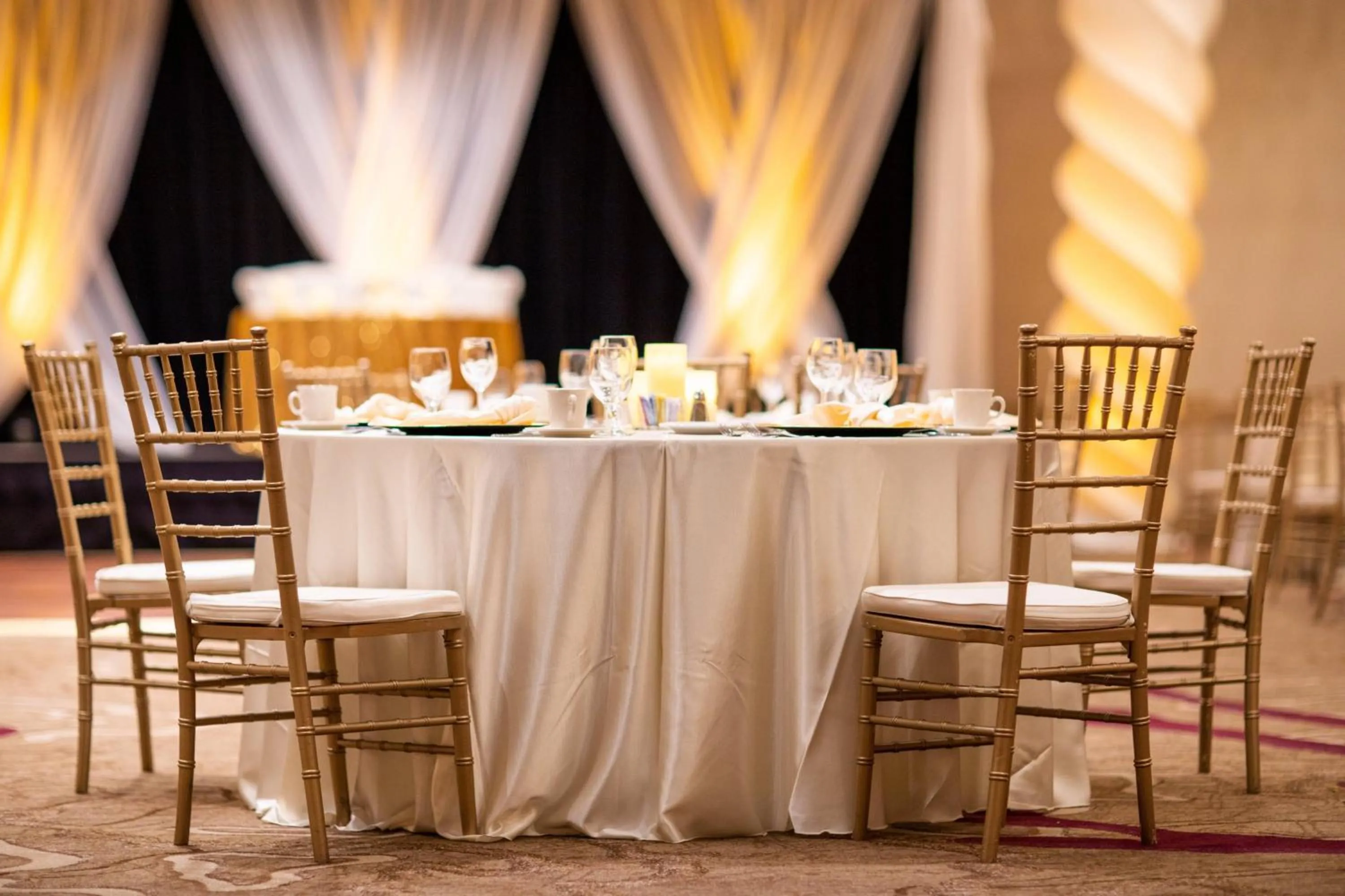 Lobby or reception in Walnut Creek Marriott