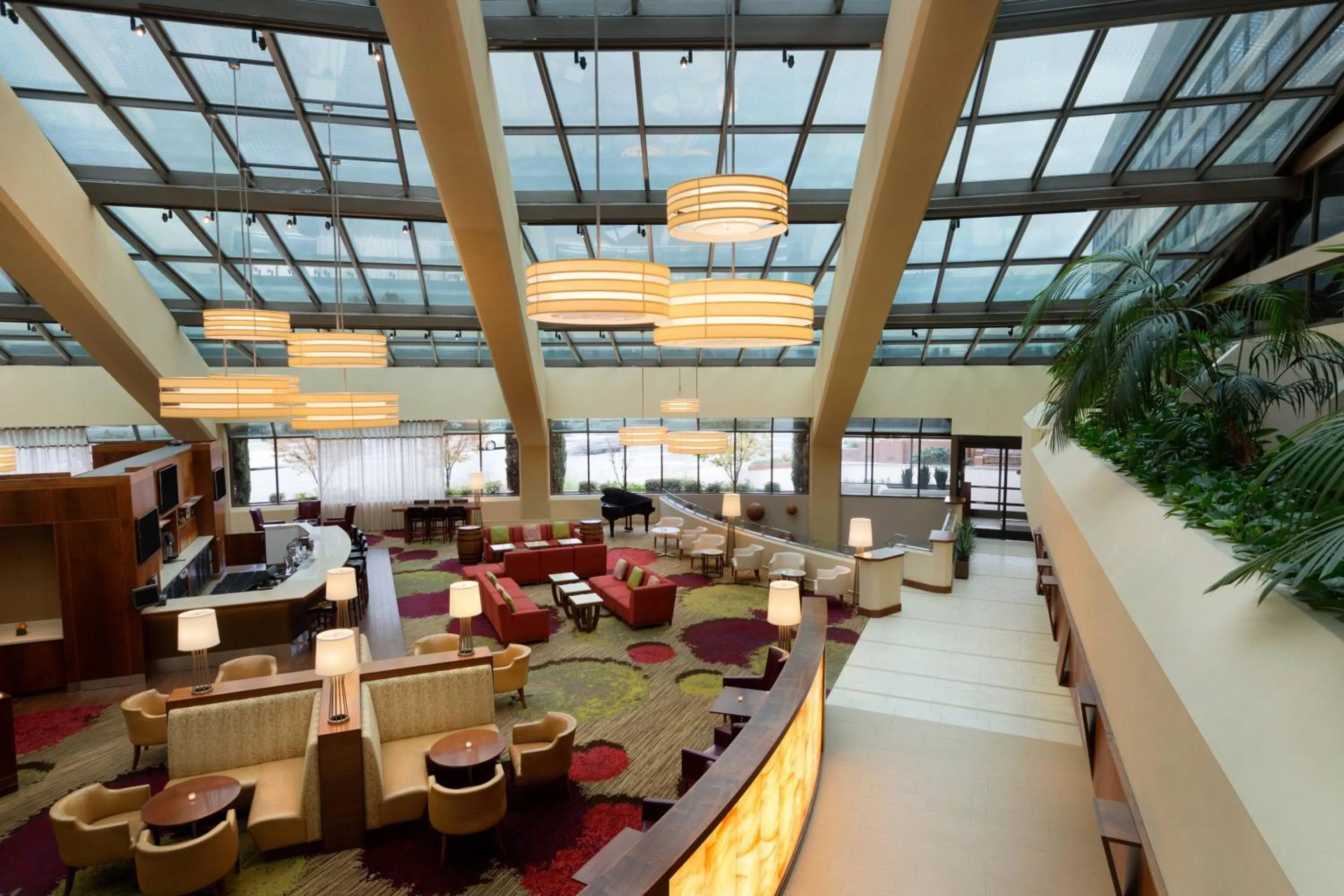 Lobby or reception in Walnut Creek Marriott