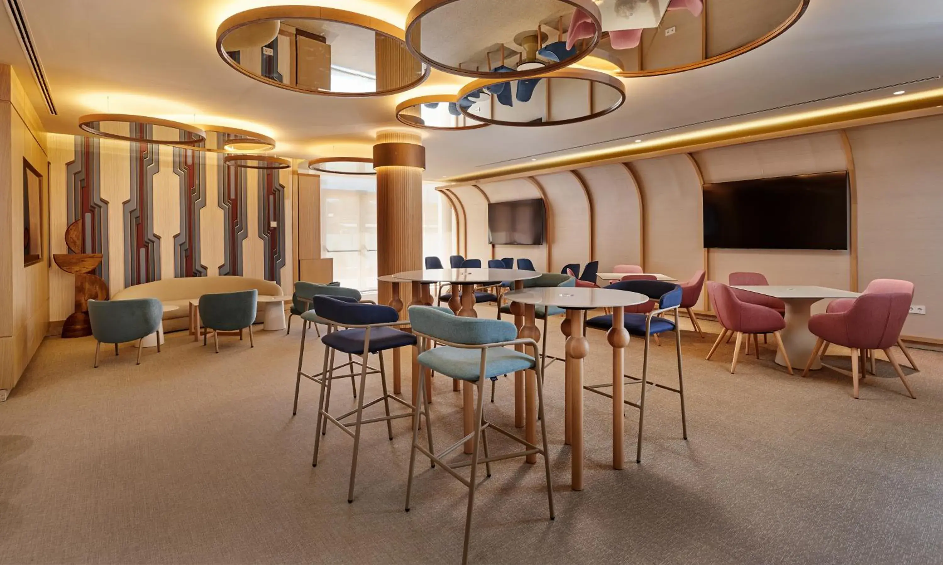 Lounge or bar in Hipotels Flamenco Lounge or bar in Hipotels Flamenco