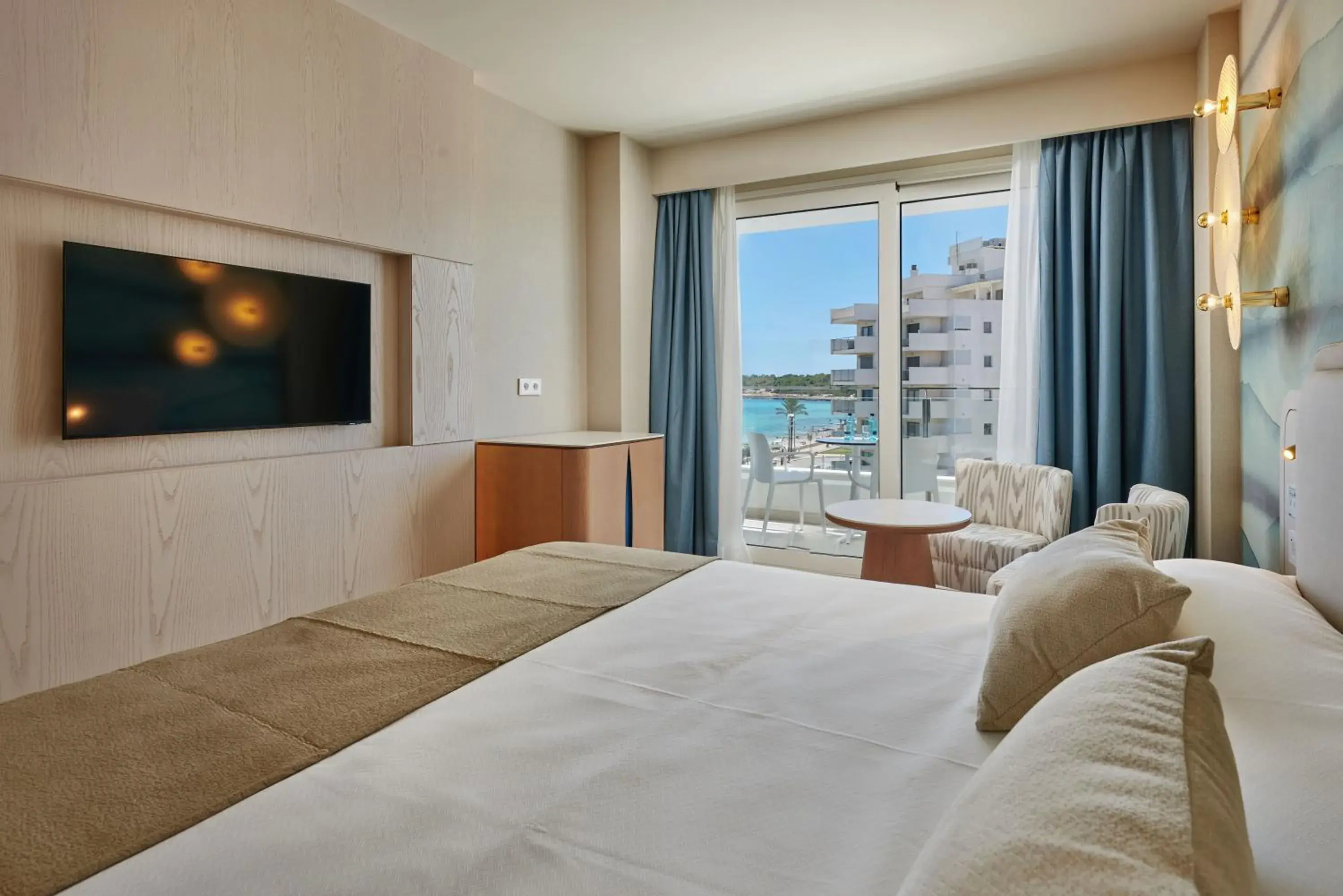 Bed in Hipotels Flamenco Bed in Hipotels Flamenco