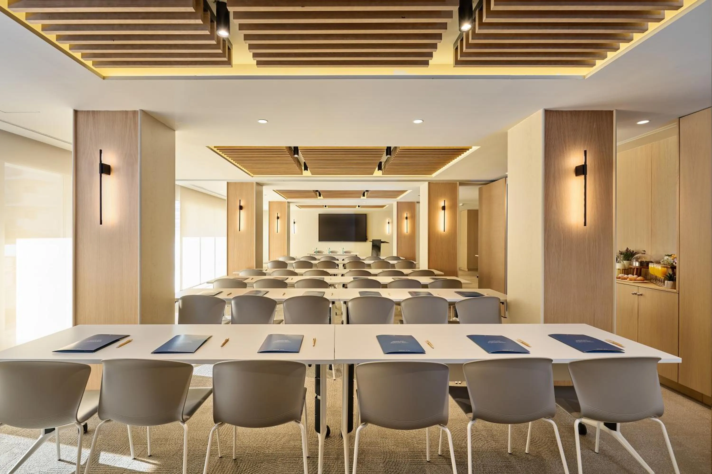 Meeting/conference room in Hipotels Flamenco