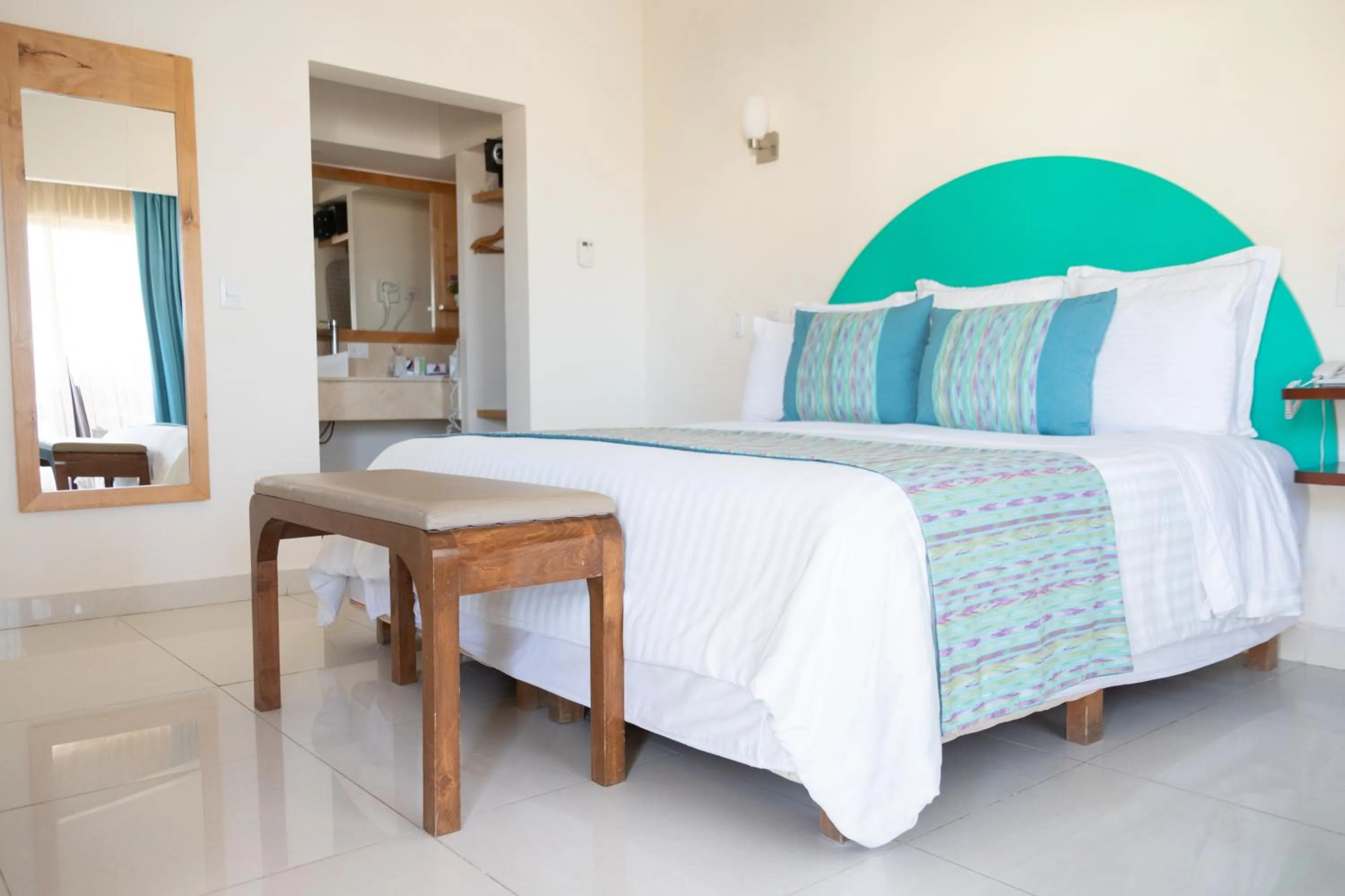 Bed in The Westmarine Waterfront Hotel