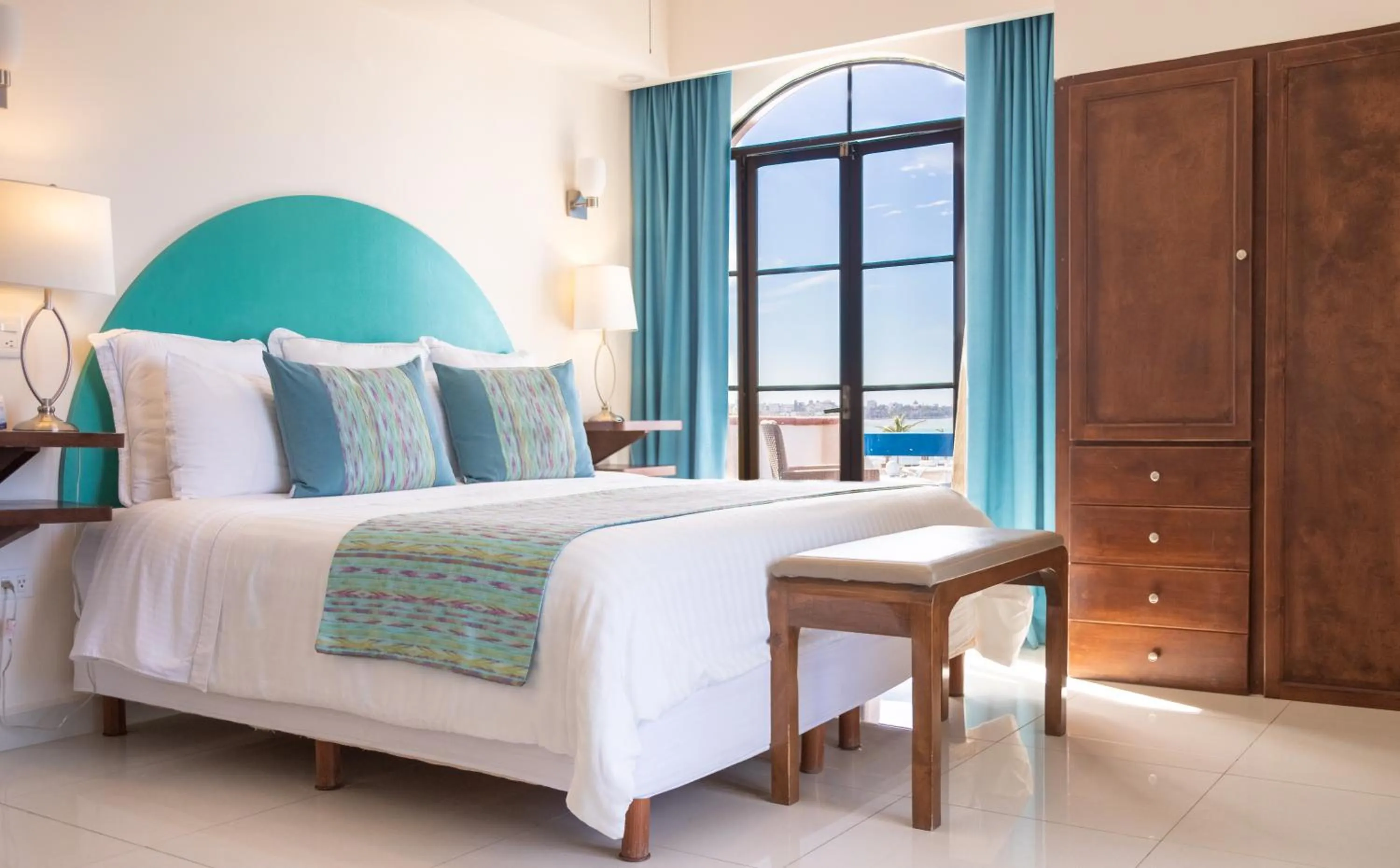 Photo of the whole room, Bed in The Westmarine Waterfront Hotel