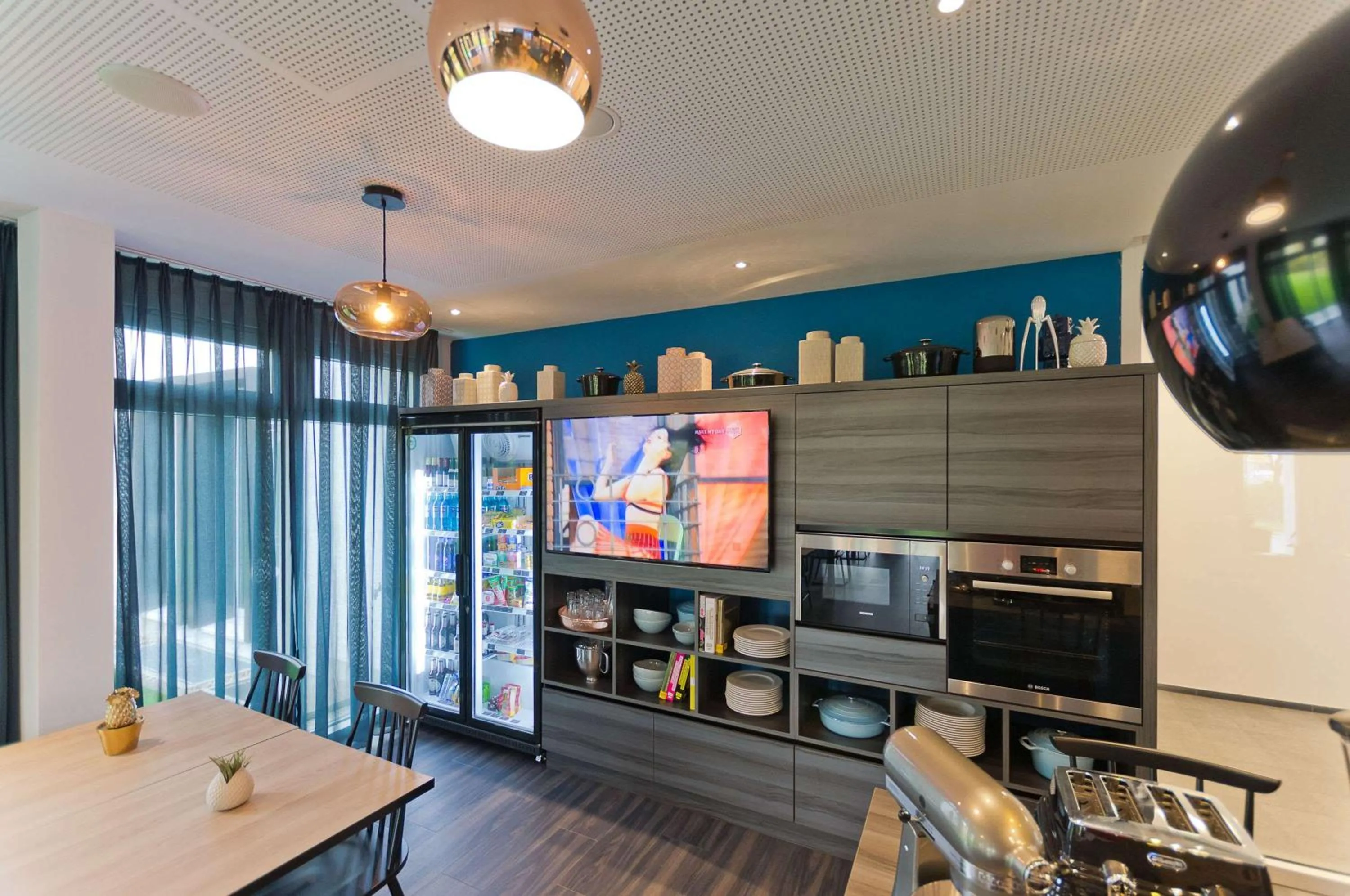 Lounge or bar in elaya hotel stuttgart boeblingen