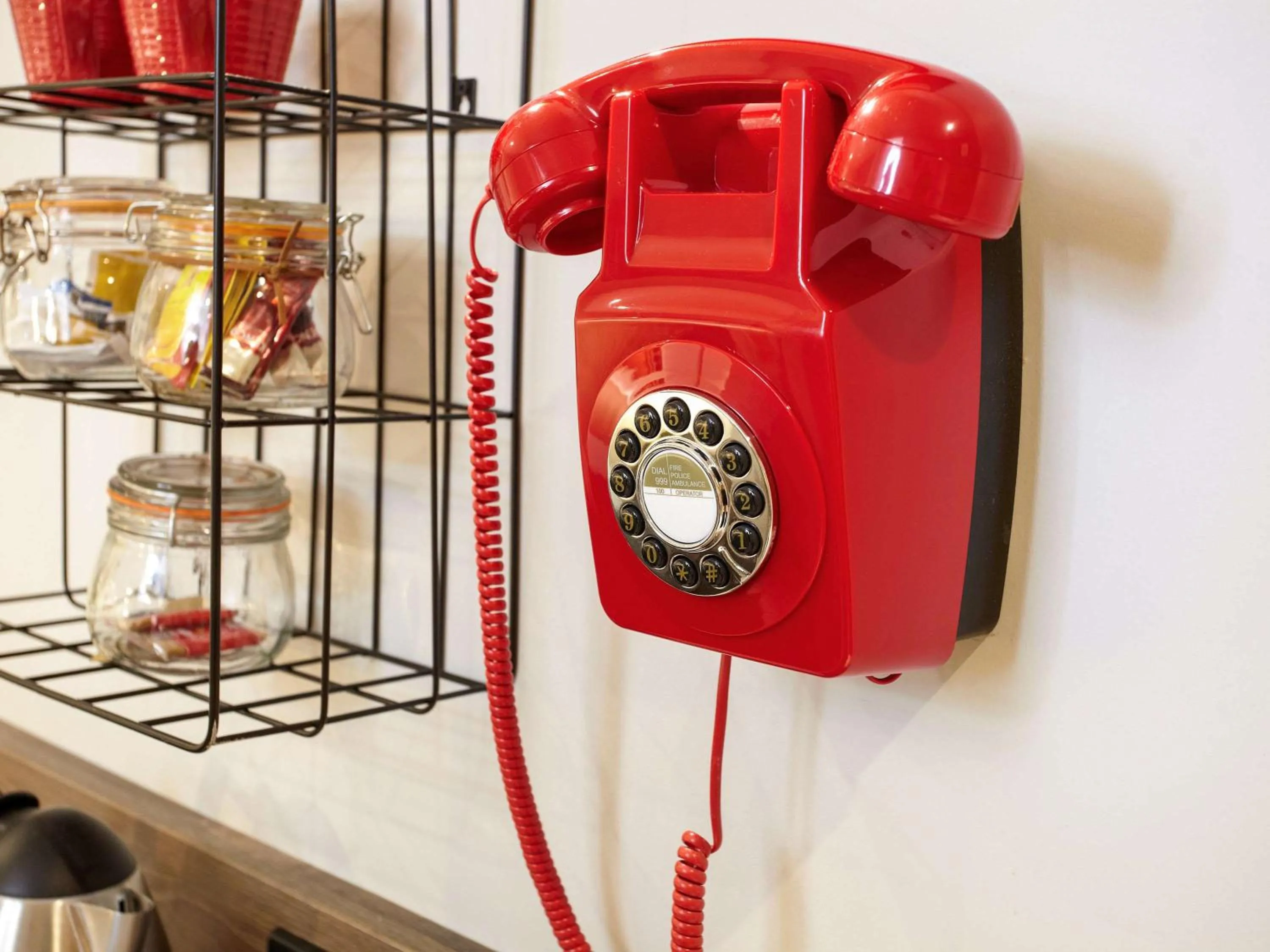 Photo of the whole room in Mercure Leeds Centre Hotel