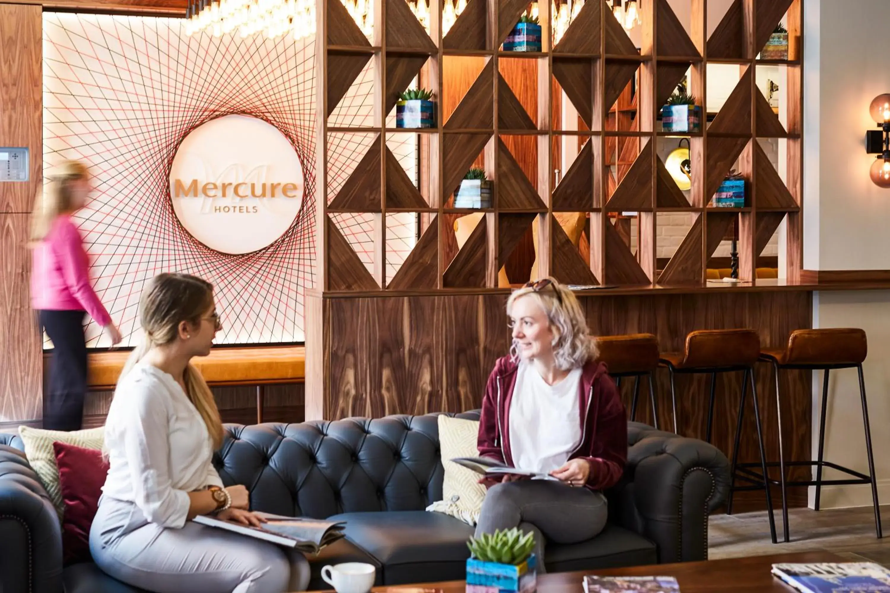 Restaurant/places to eat in Mercure Leeds Centre Hotel