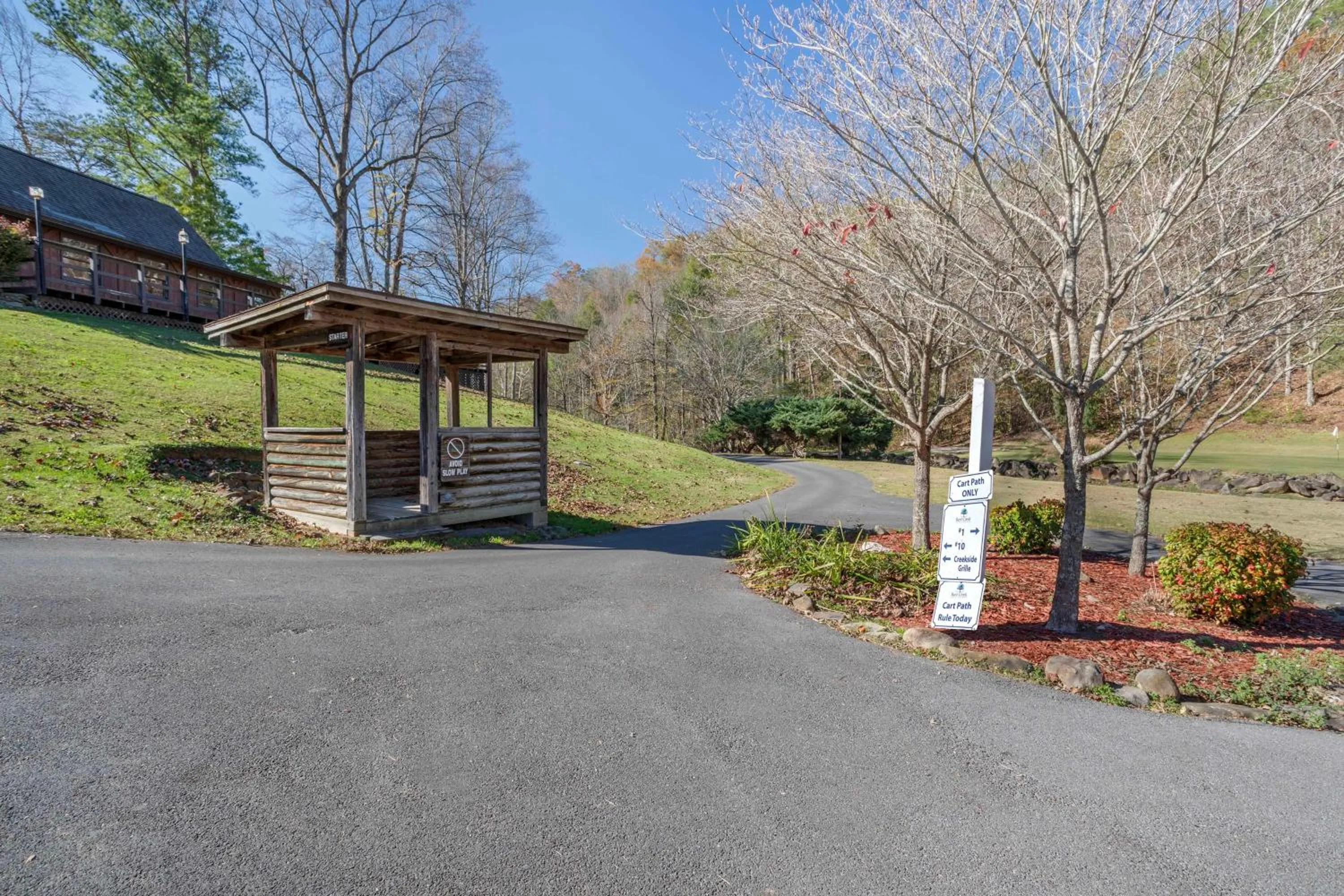 Golfcourse in Hilton Vacation Club Bent Creek Golf Village Gatlinburg