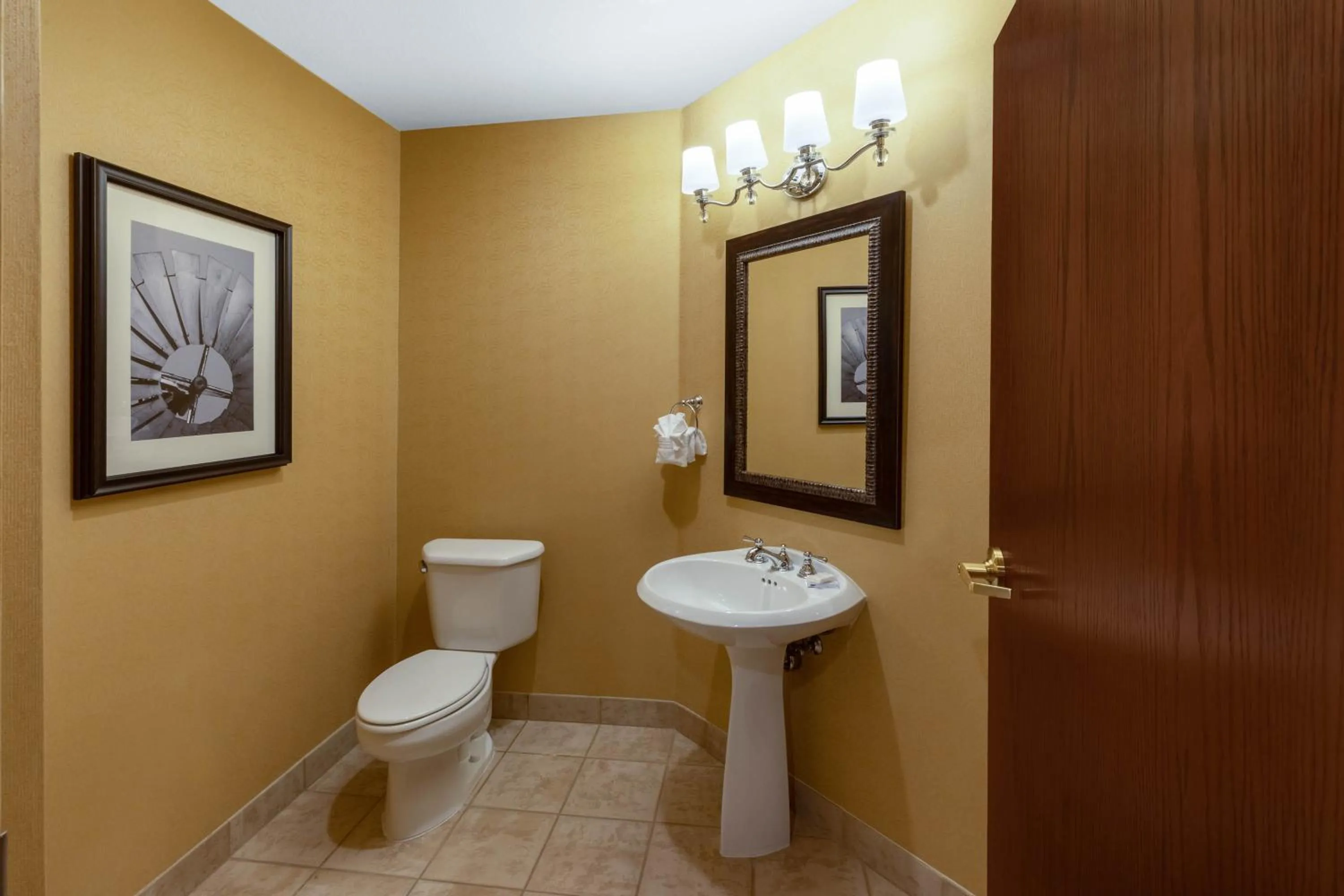 Bathroom in Wyndham Grand Oklahoma City Downtown