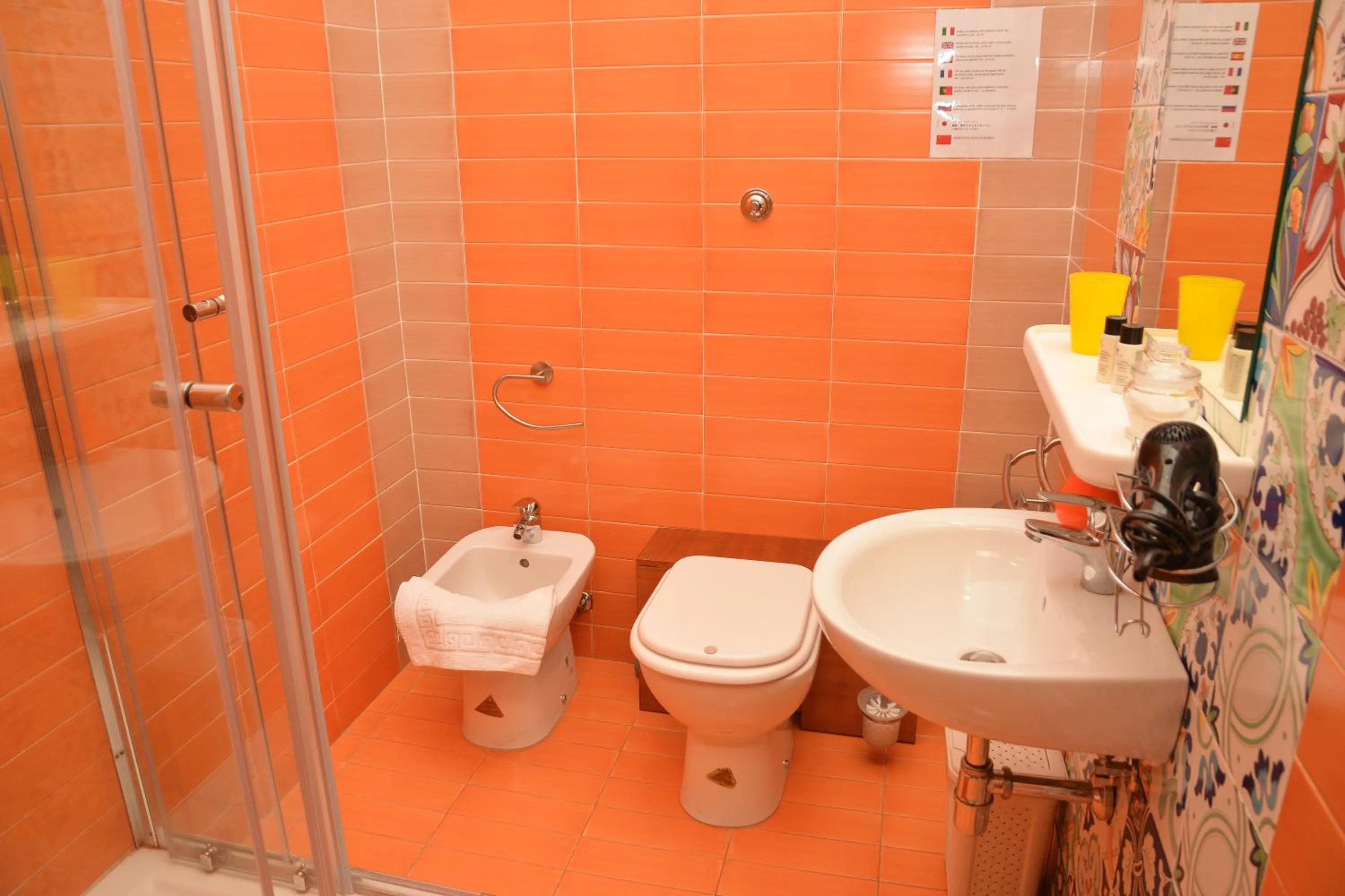 Shower in FURTURE'Rooms