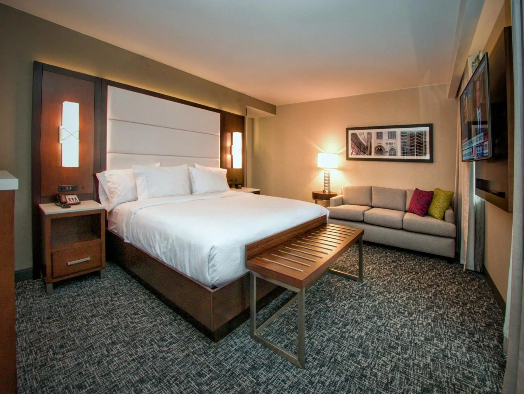 Bedroom, Bed in Embassy Suites By Hilton Oklahoma City Northwest